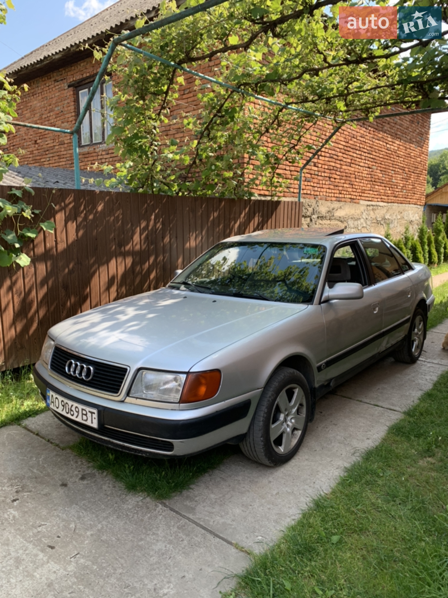 Audi 100, 1992