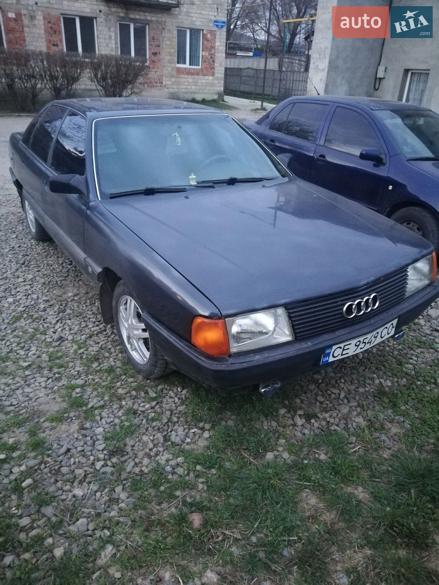 Audi 100, 1990