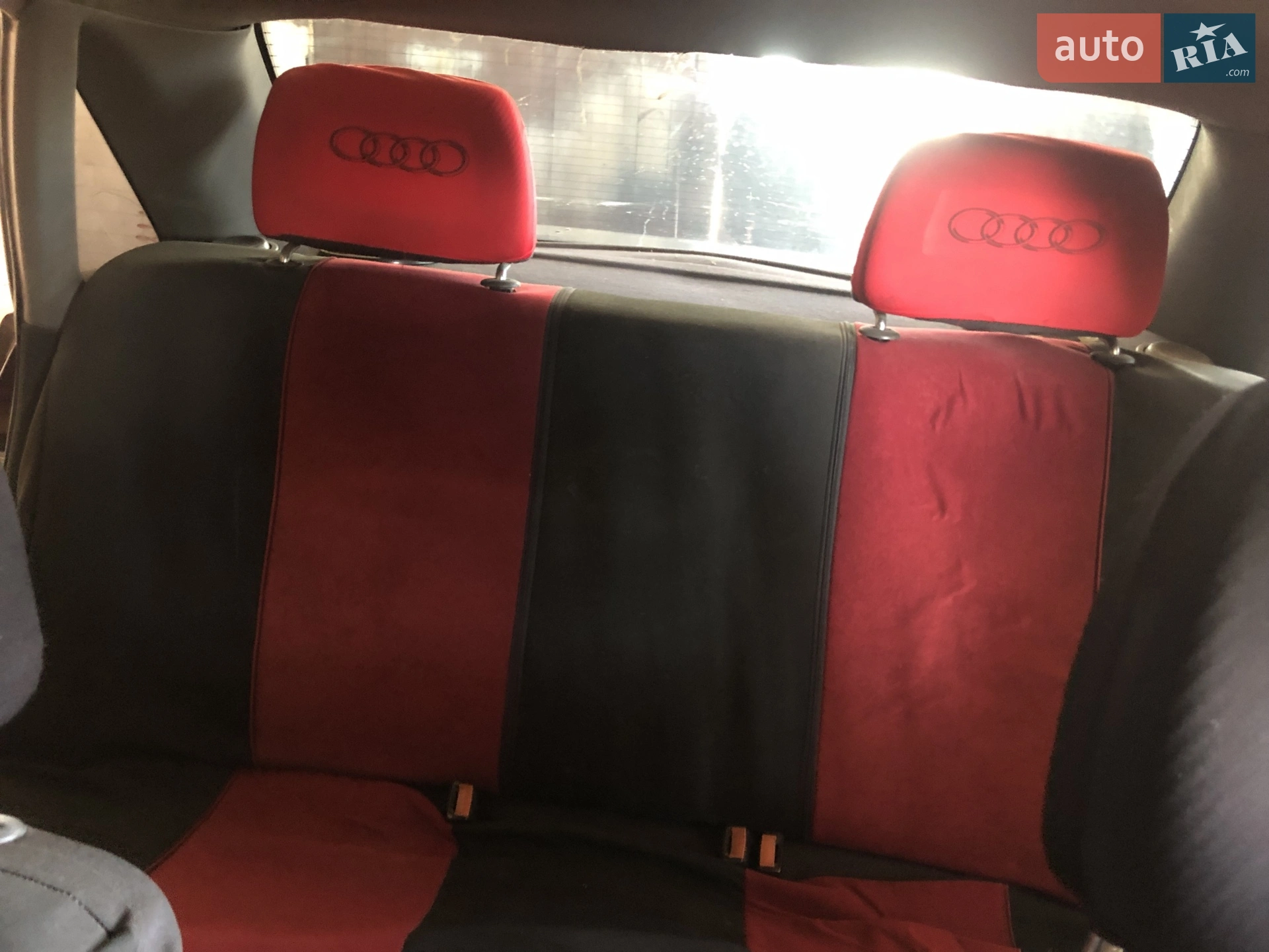 Audi 100, 1992