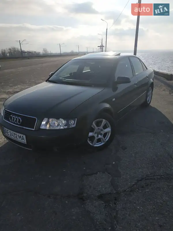 Audi A4, 2002