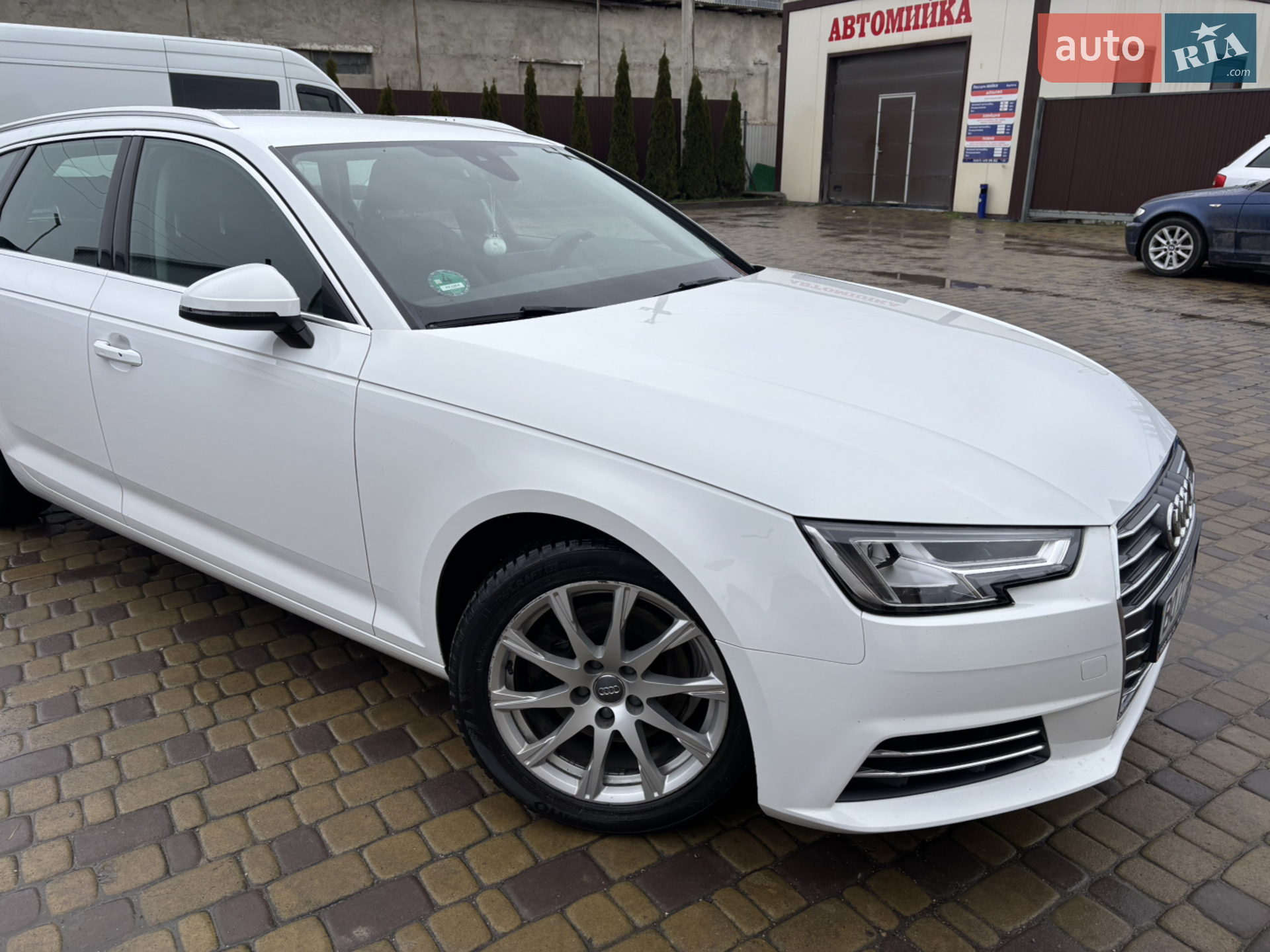 Audi A4, 2016