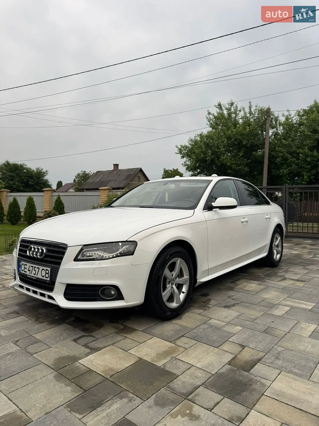 Audi A4, 2011