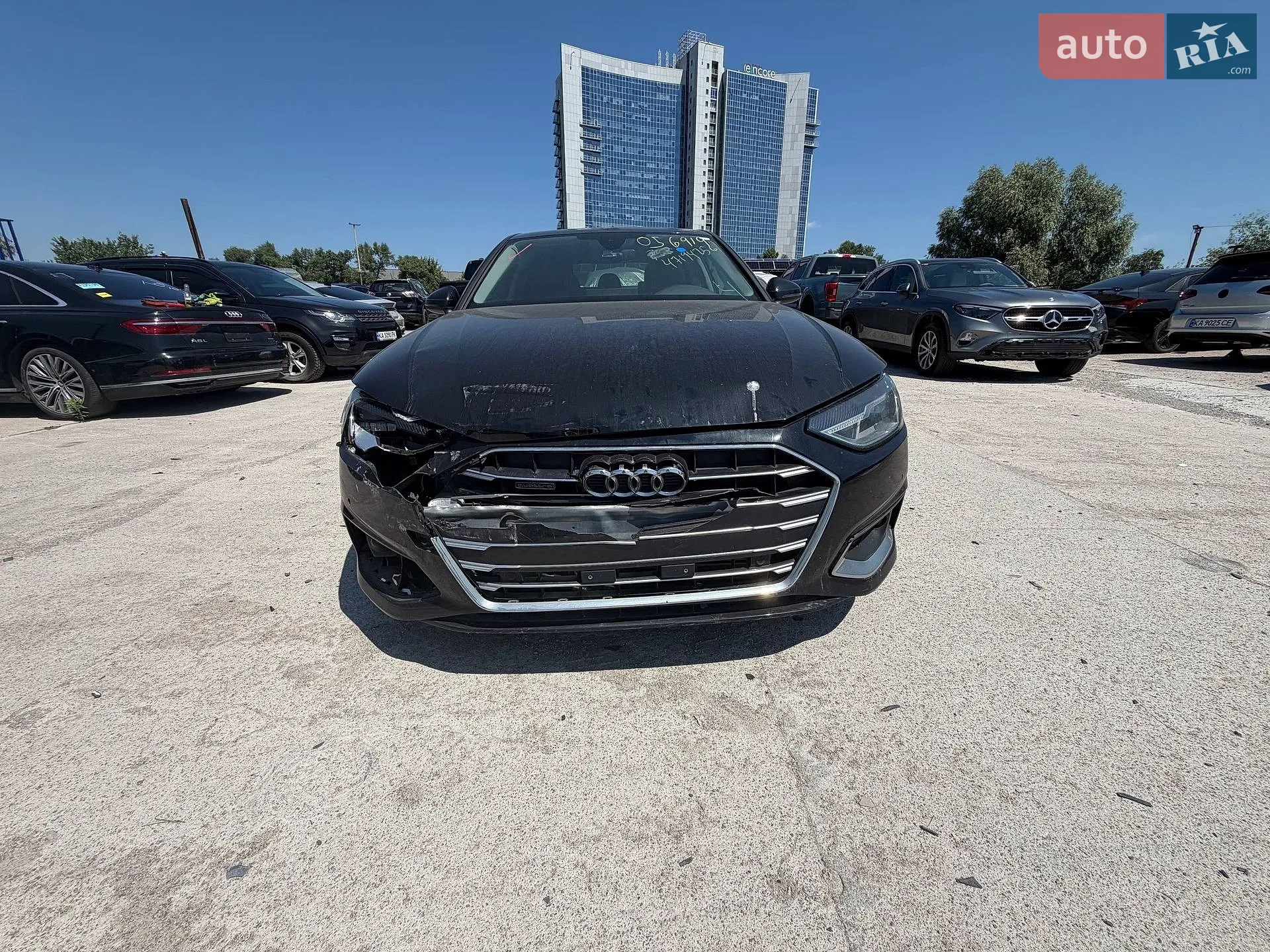 Audi A4 2021 — 1