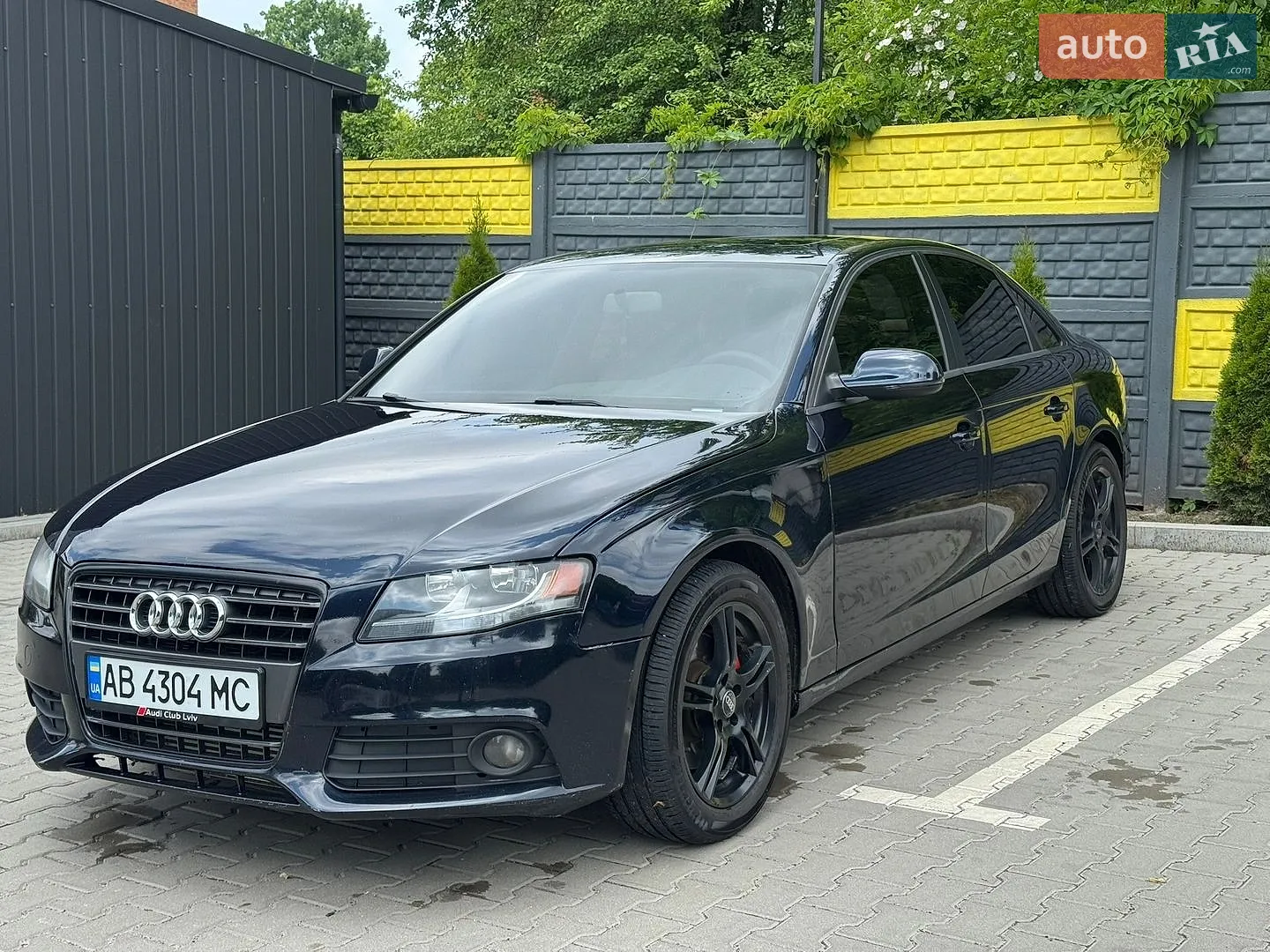 Audi A4, 2011