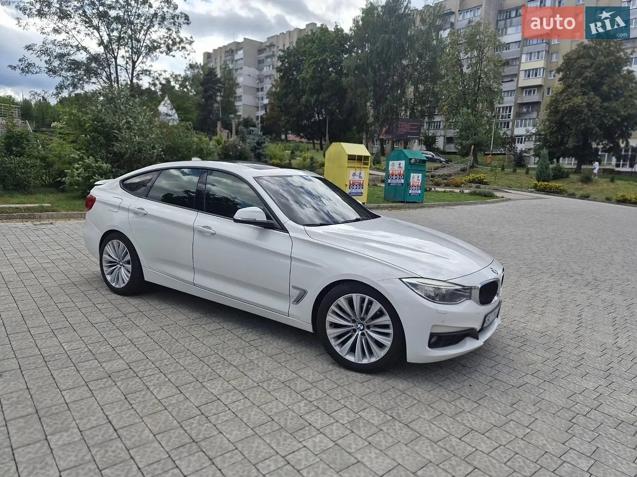 BMW 3 Series GT, 2013