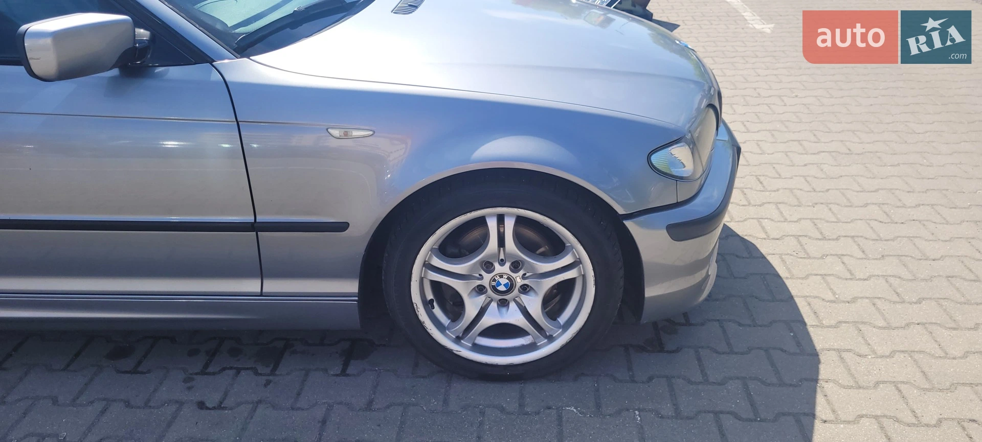 BMW 3 Series, 2004