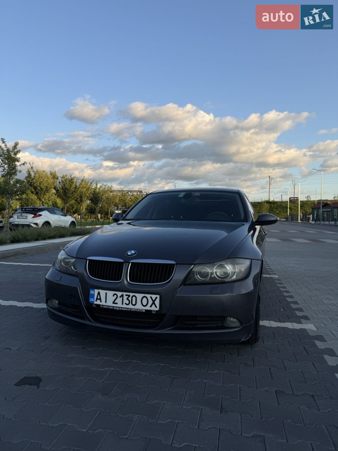 BMW 3 Series, 2005