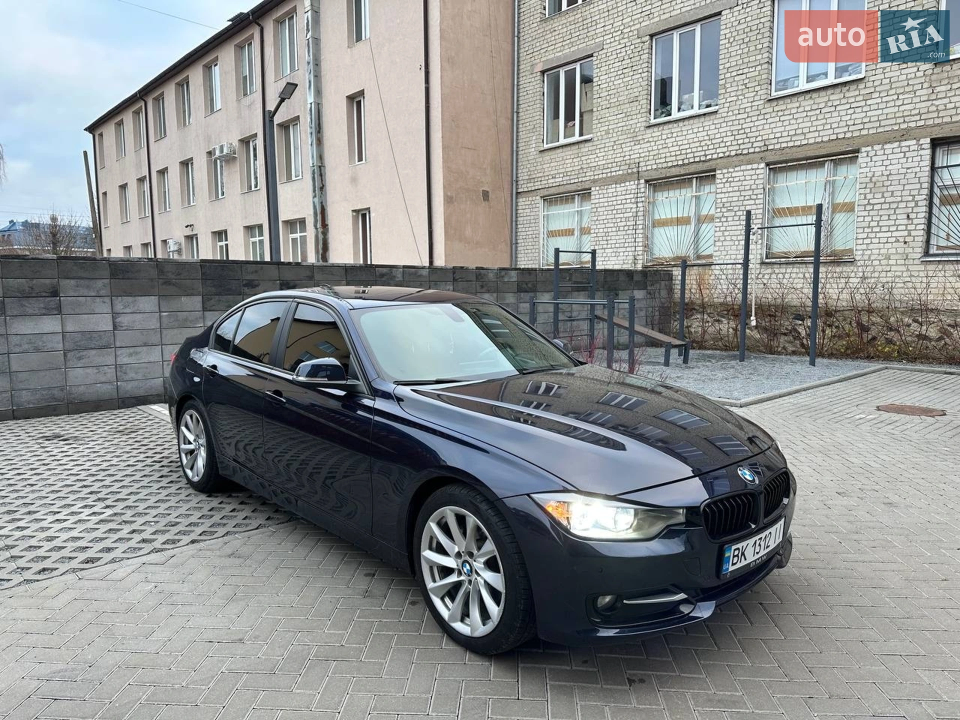 BMW 3 Series, 2015