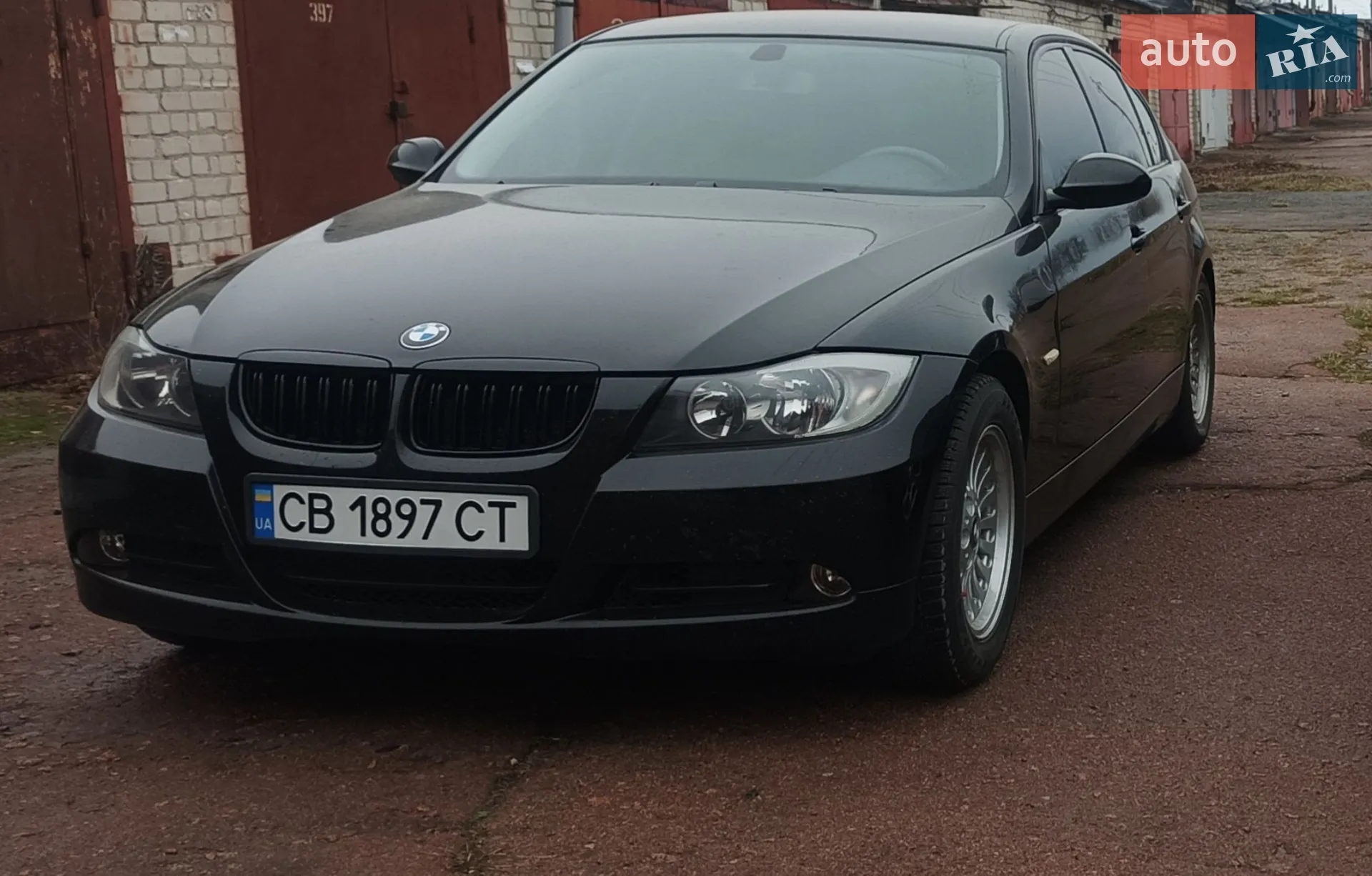 BMW 3 Series, 2005