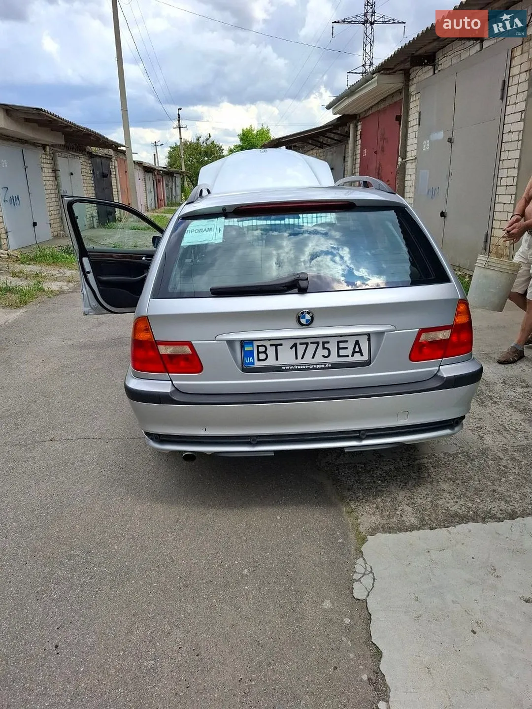 BMW 3 Series, 2003