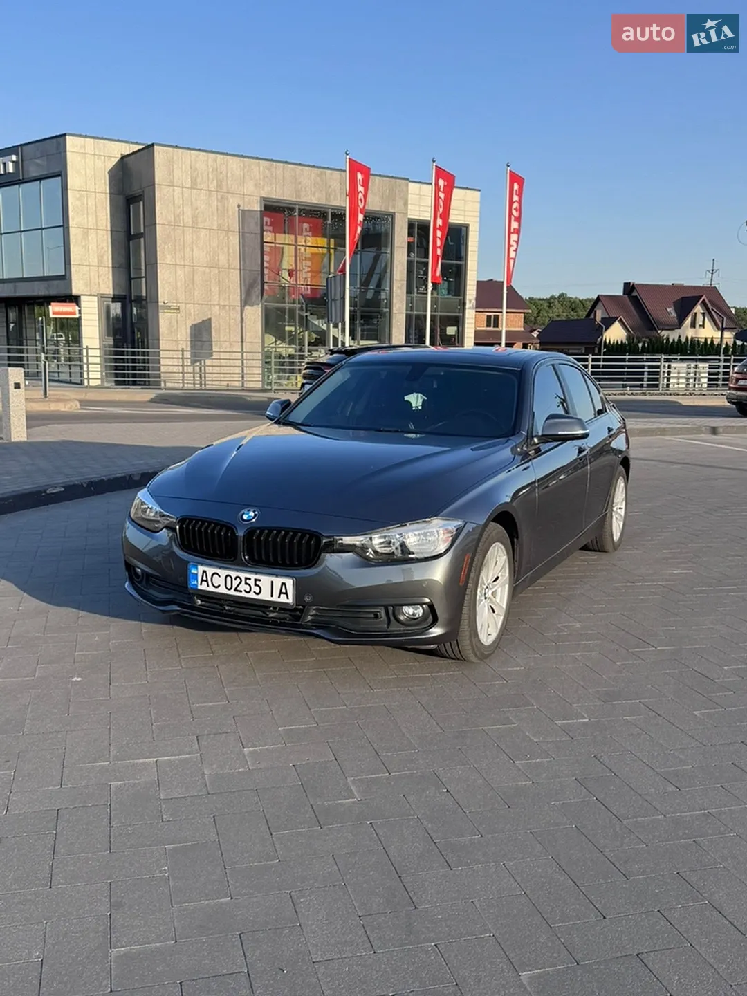 BMW 3 Series, 2016