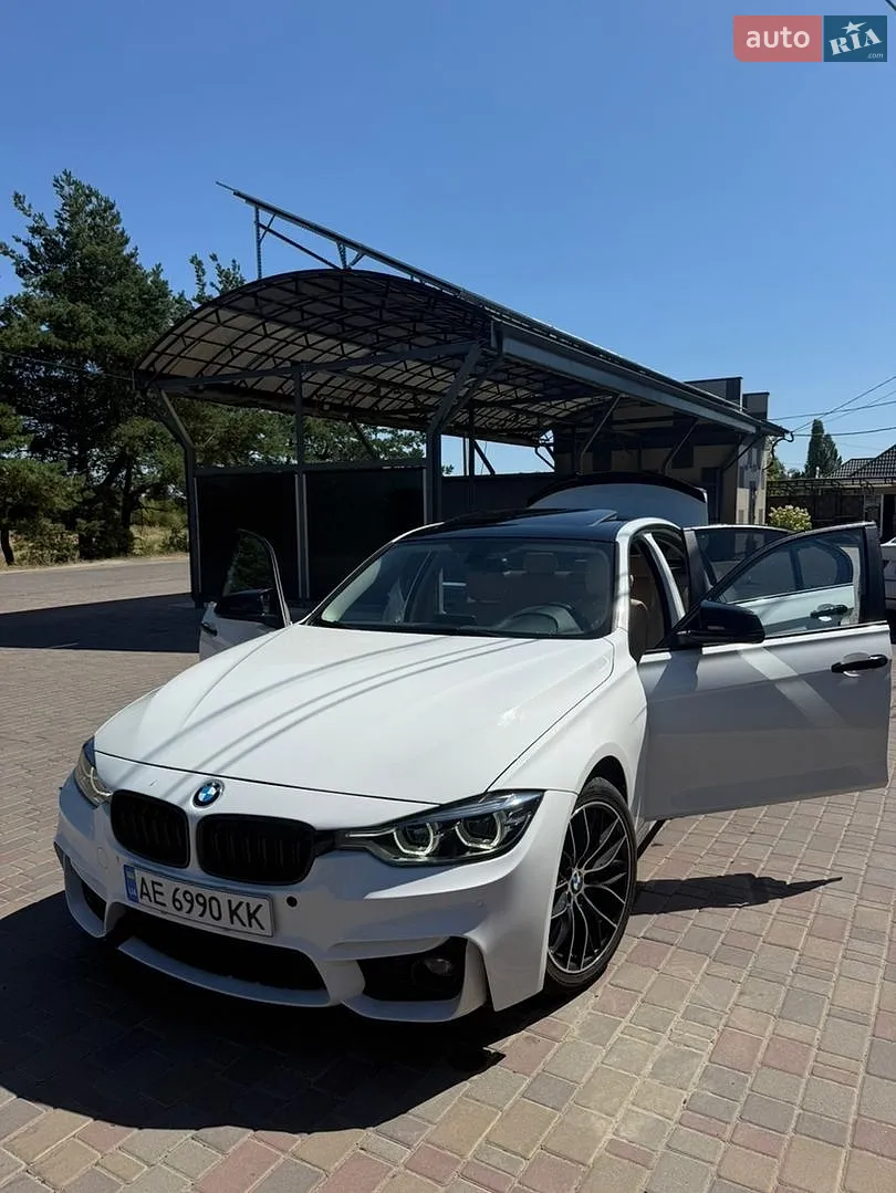 BMW 3 Series, 2015