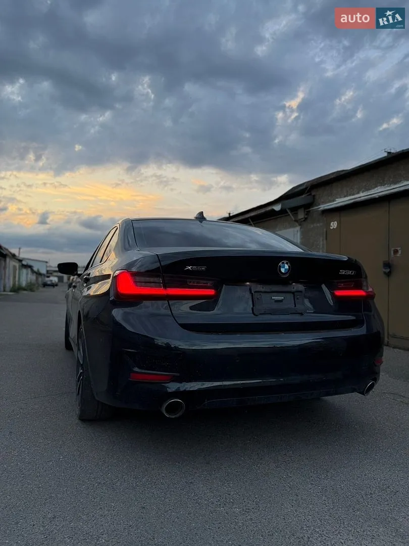 BMW 3 Series, 2021