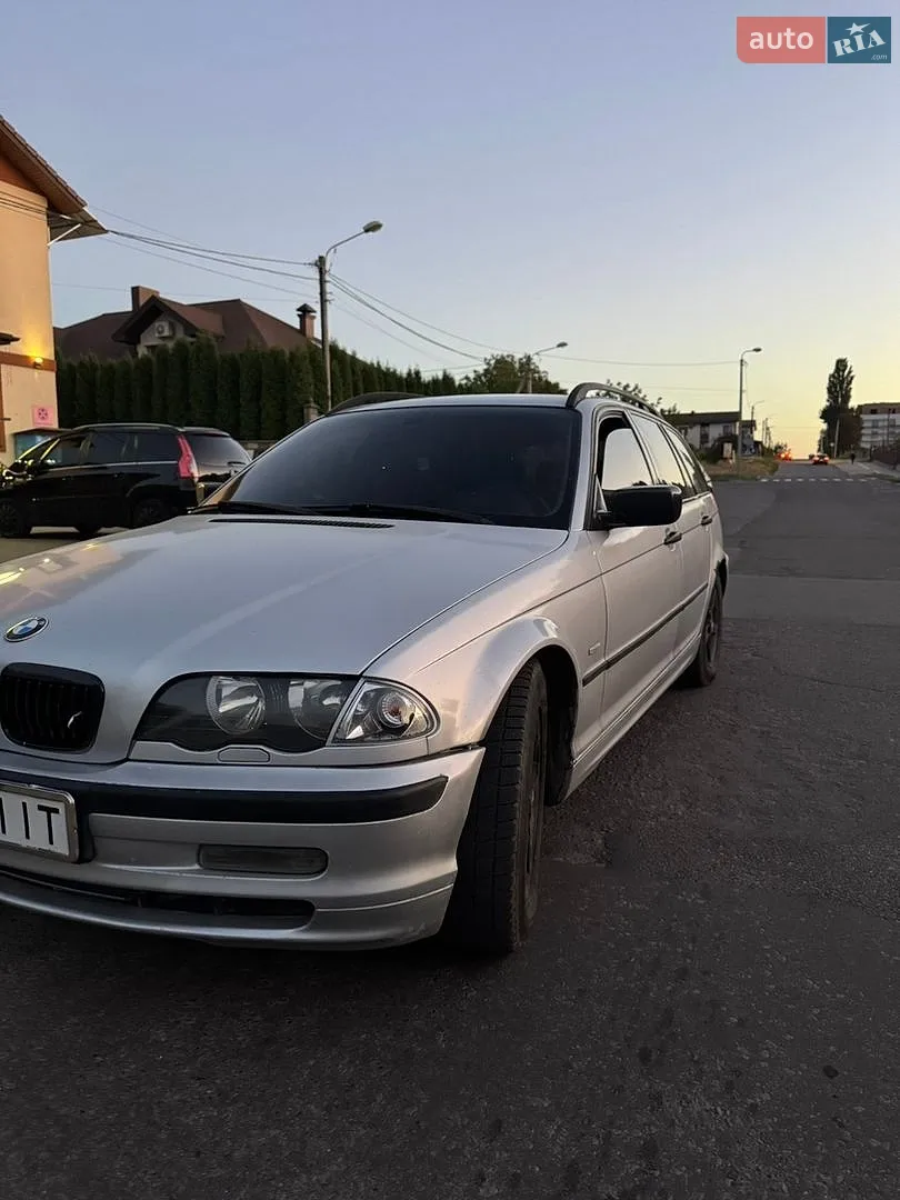 BMW 3 Series, 2001