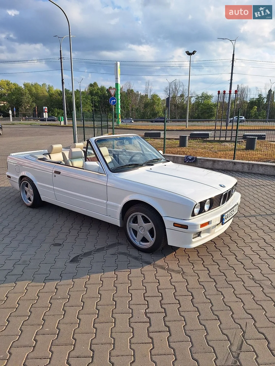 BMW 3 Series, 1991