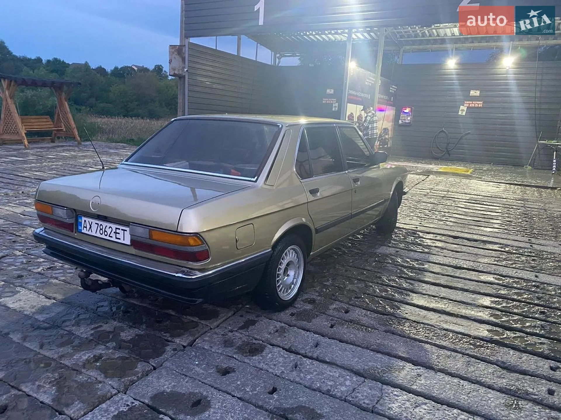BMW 5 Series, 1986