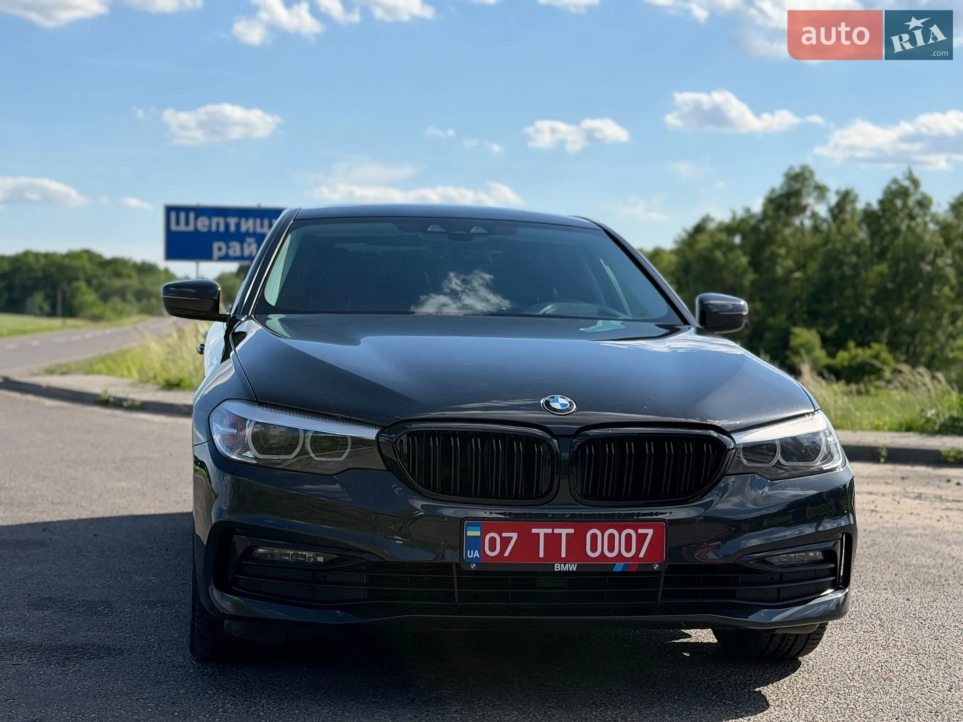 BMW 5 Series, 2019