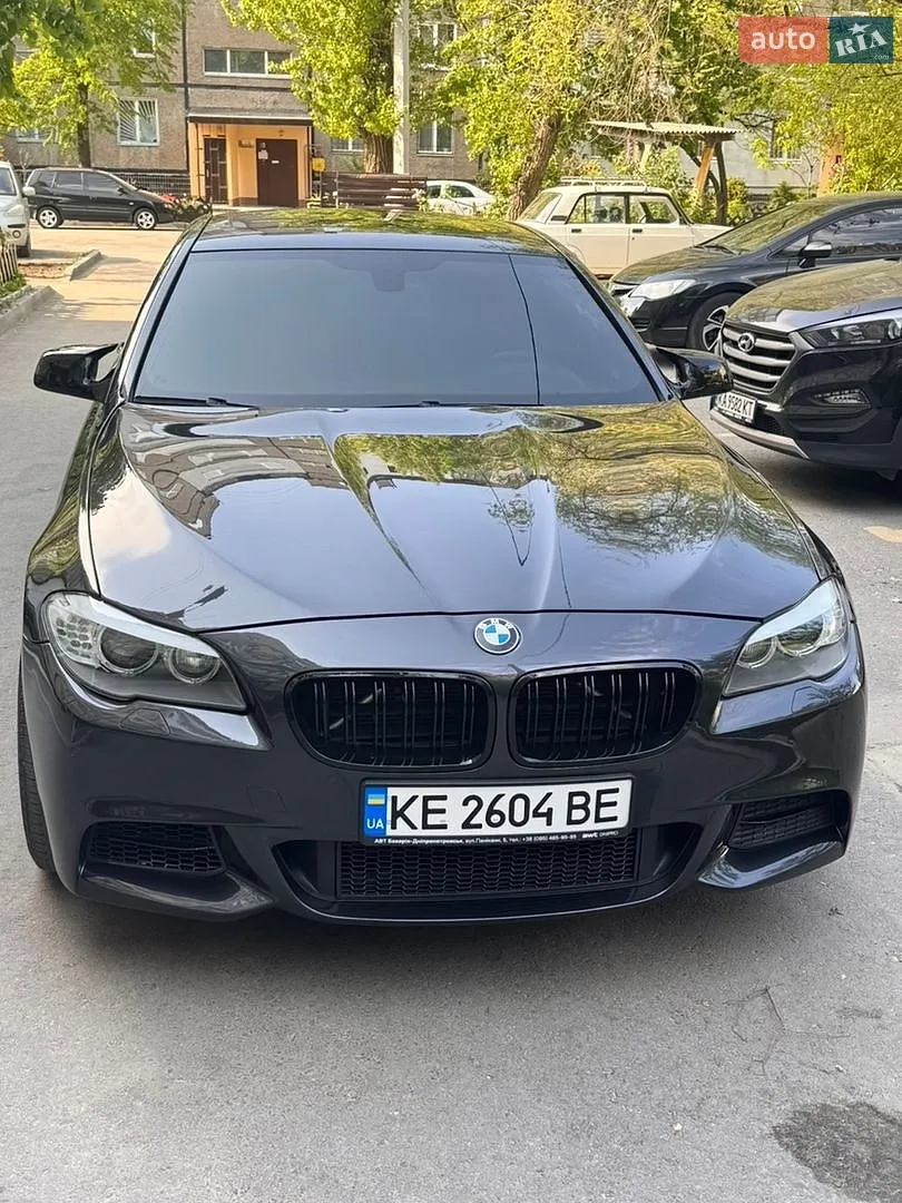 BMW 5 Series, 2011