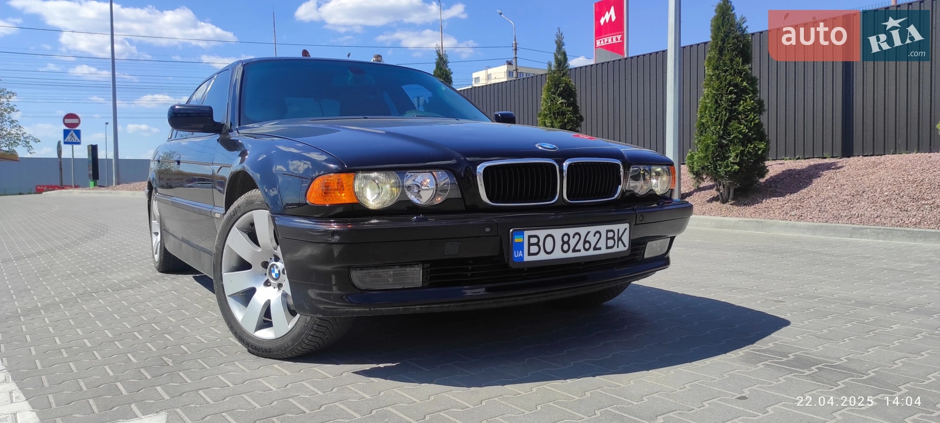 BMW 7 Series, 2001