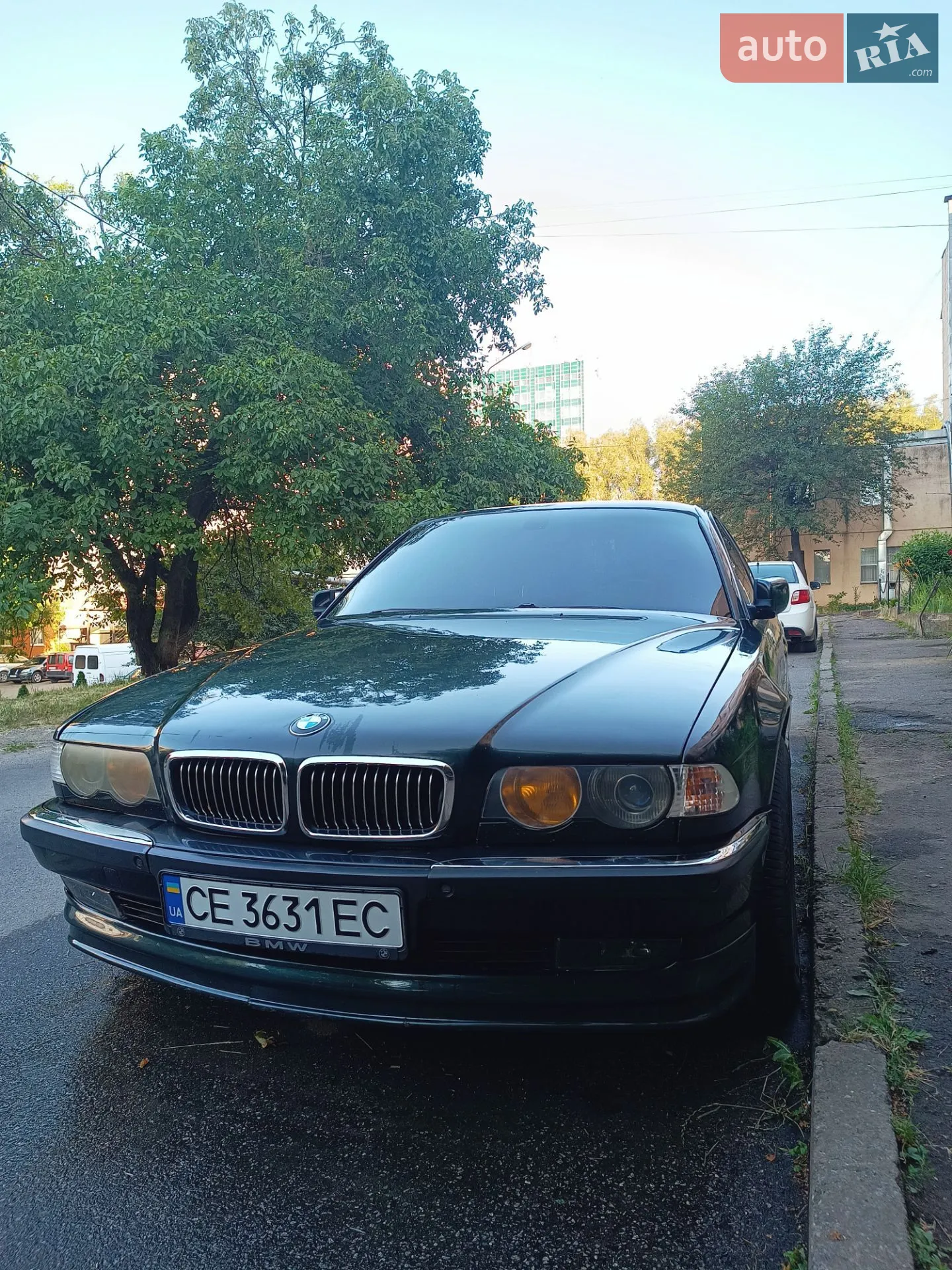BMW 7 Series, 2001