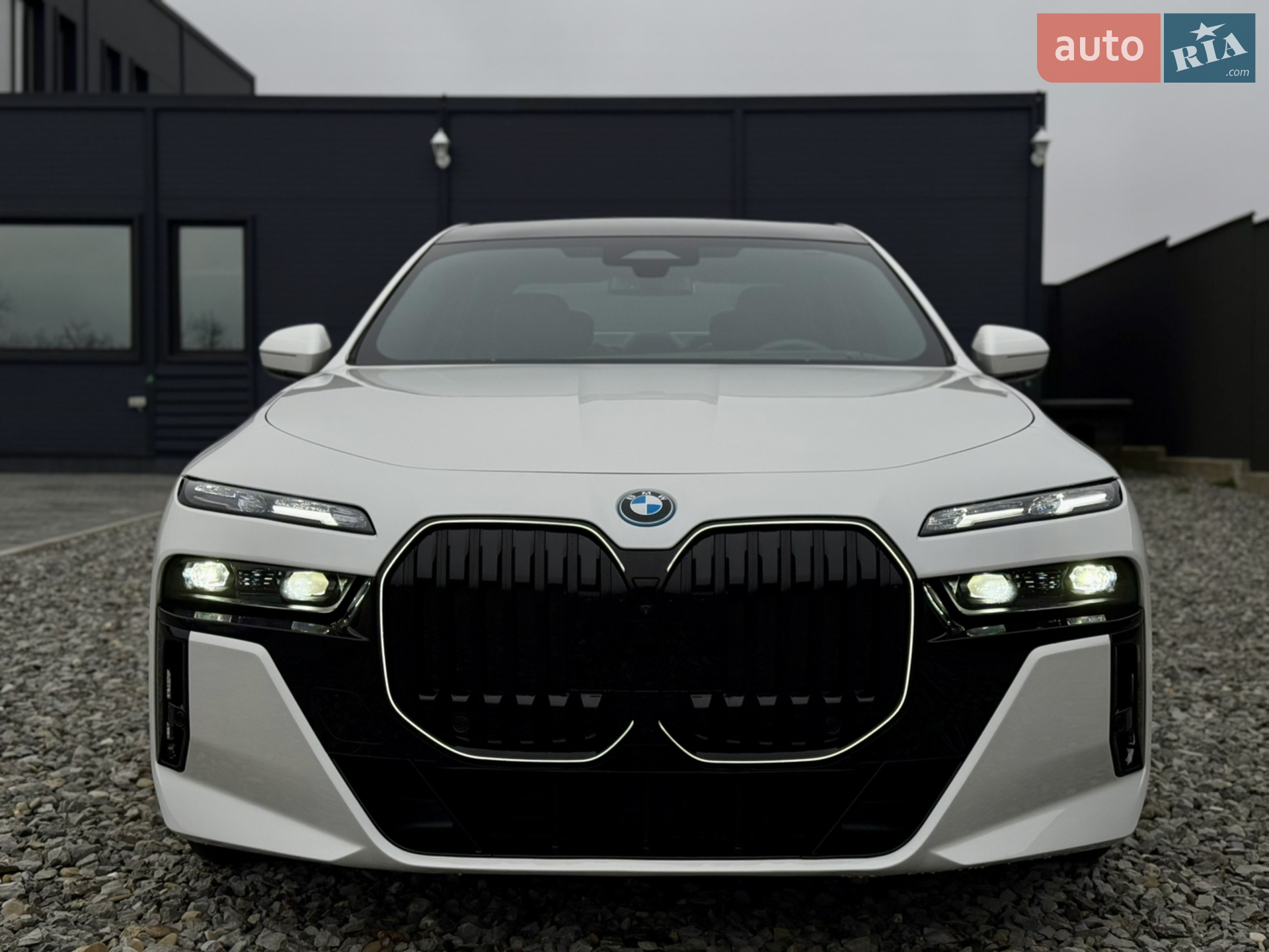 BMW i7, 2024
