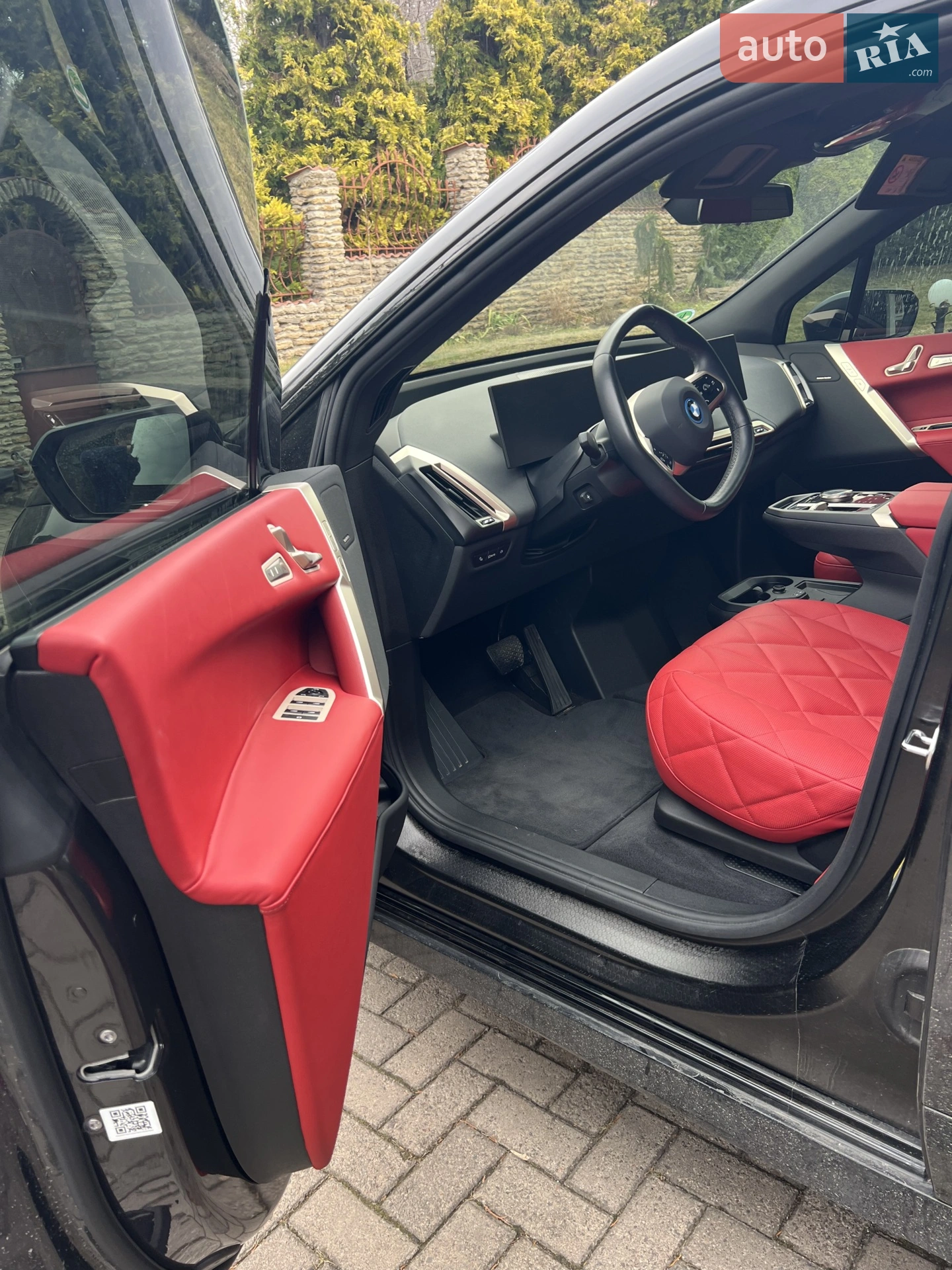 BMW iX, 2021