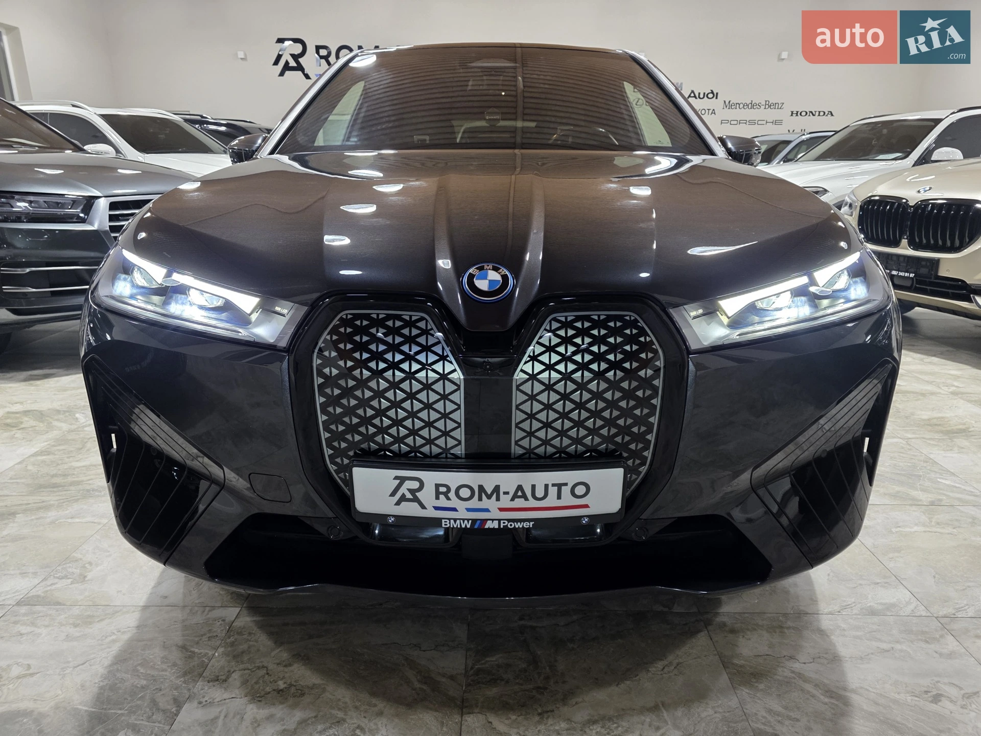 BMW iX, 2022