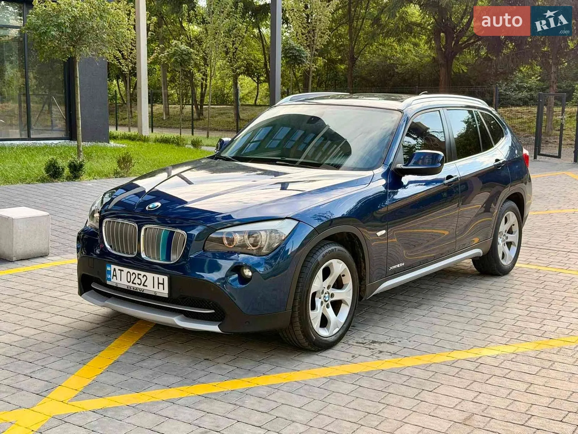BMW X1, 2011