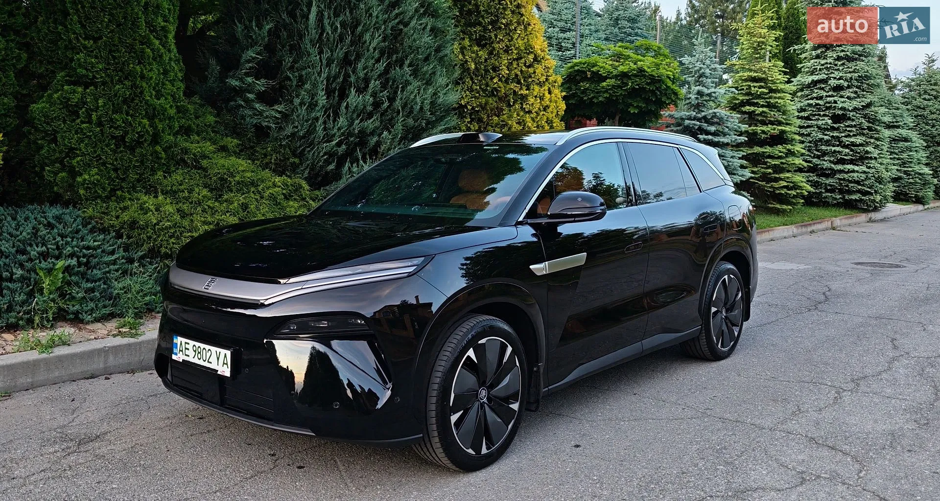 BYD Tang L, 2025