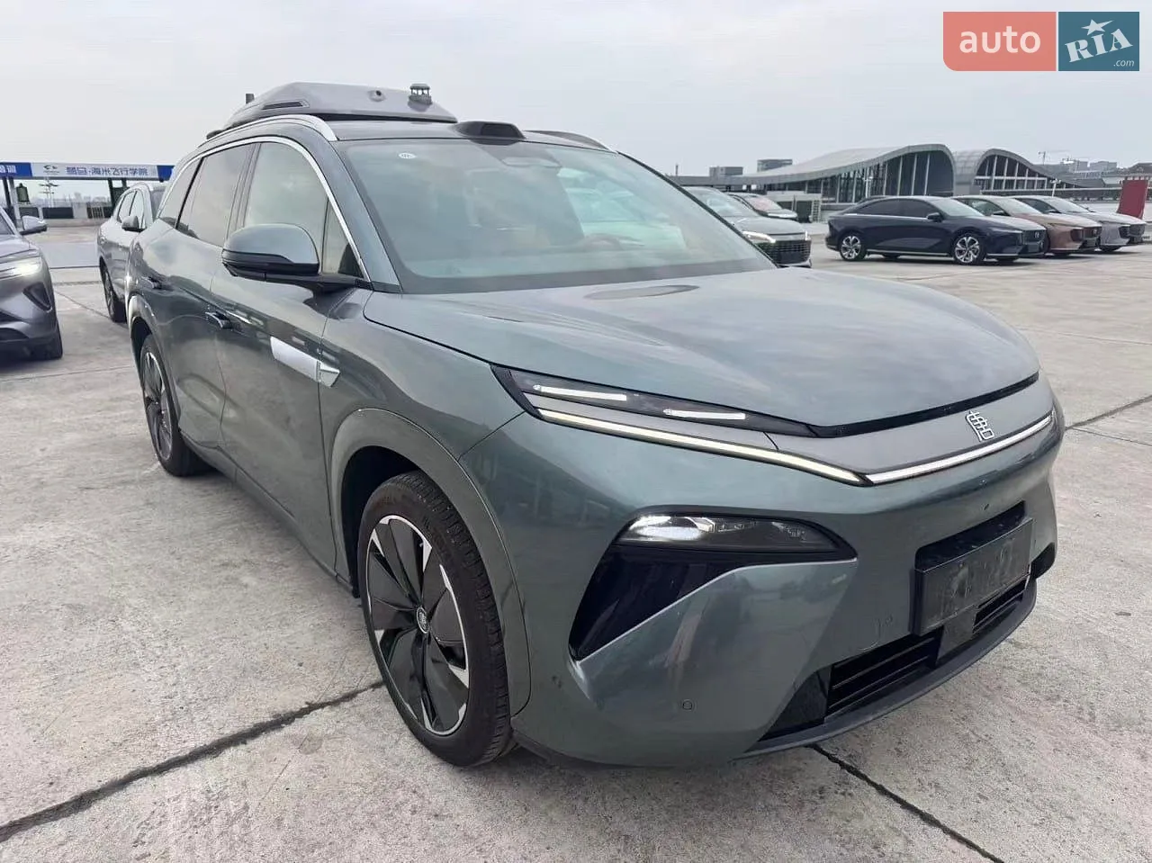 BYD Tang L, 2025