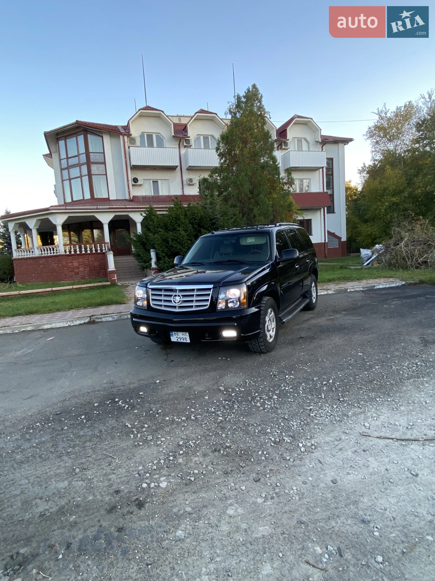 Cadillac Escalade, 2004