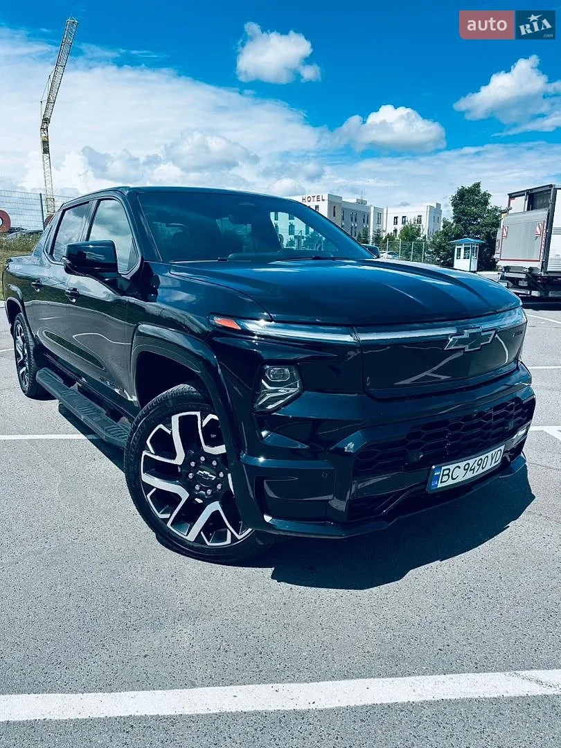 Chevrolet Silverado, 2024
