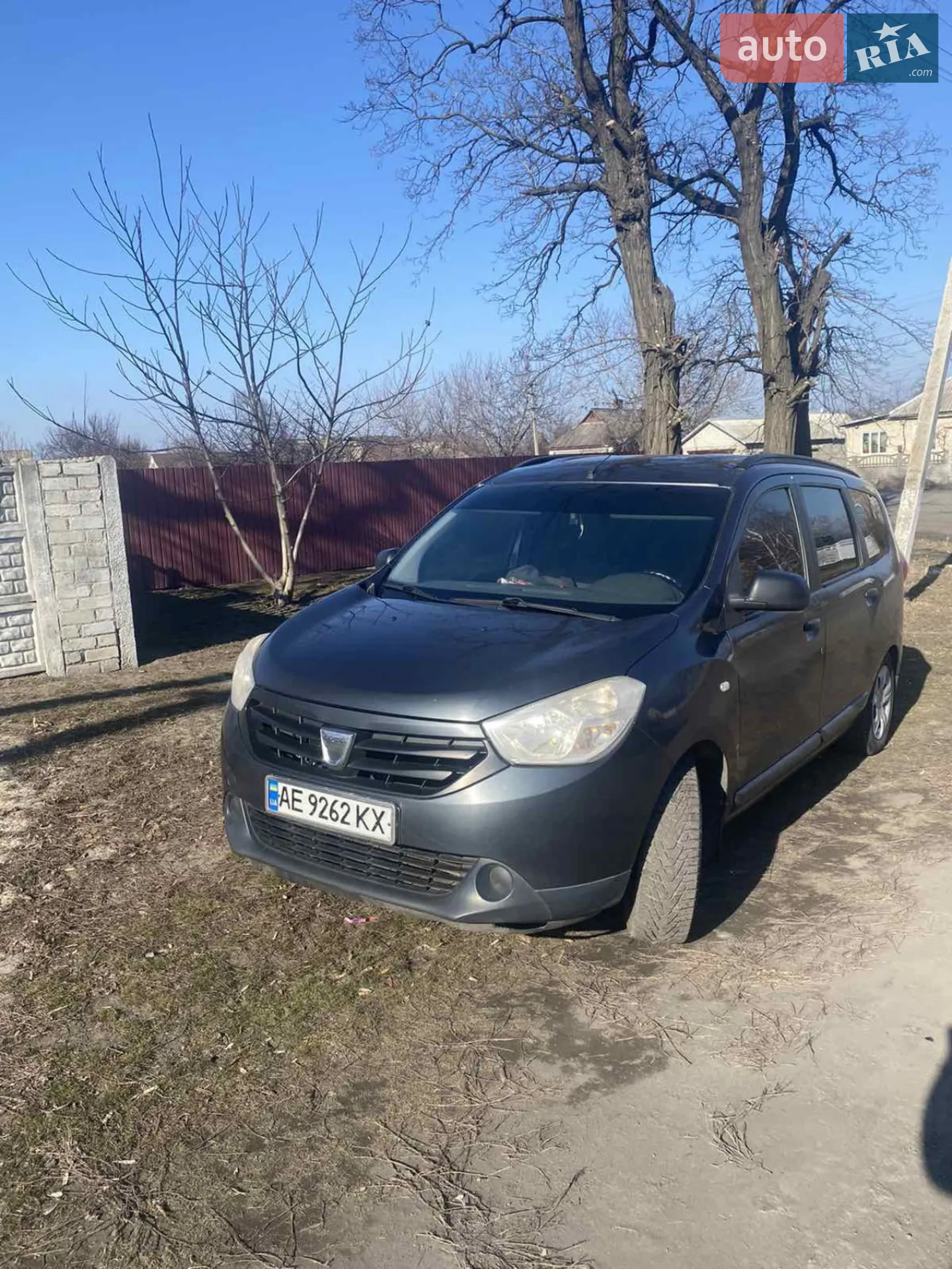 Dacia Lodgy, 2012