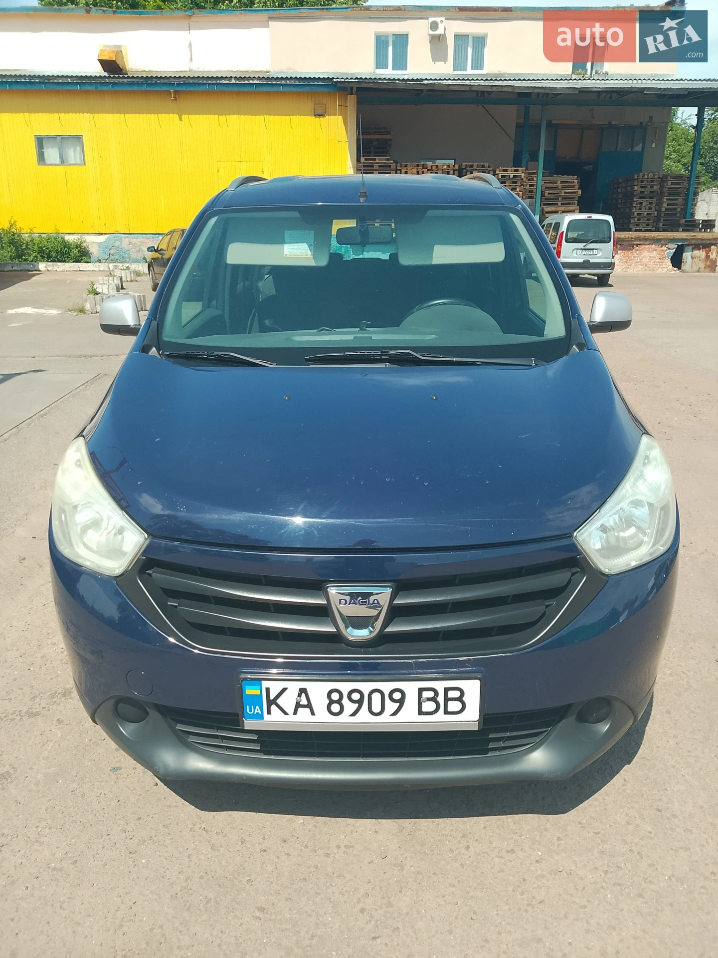 Dacia Lodgy, 2012