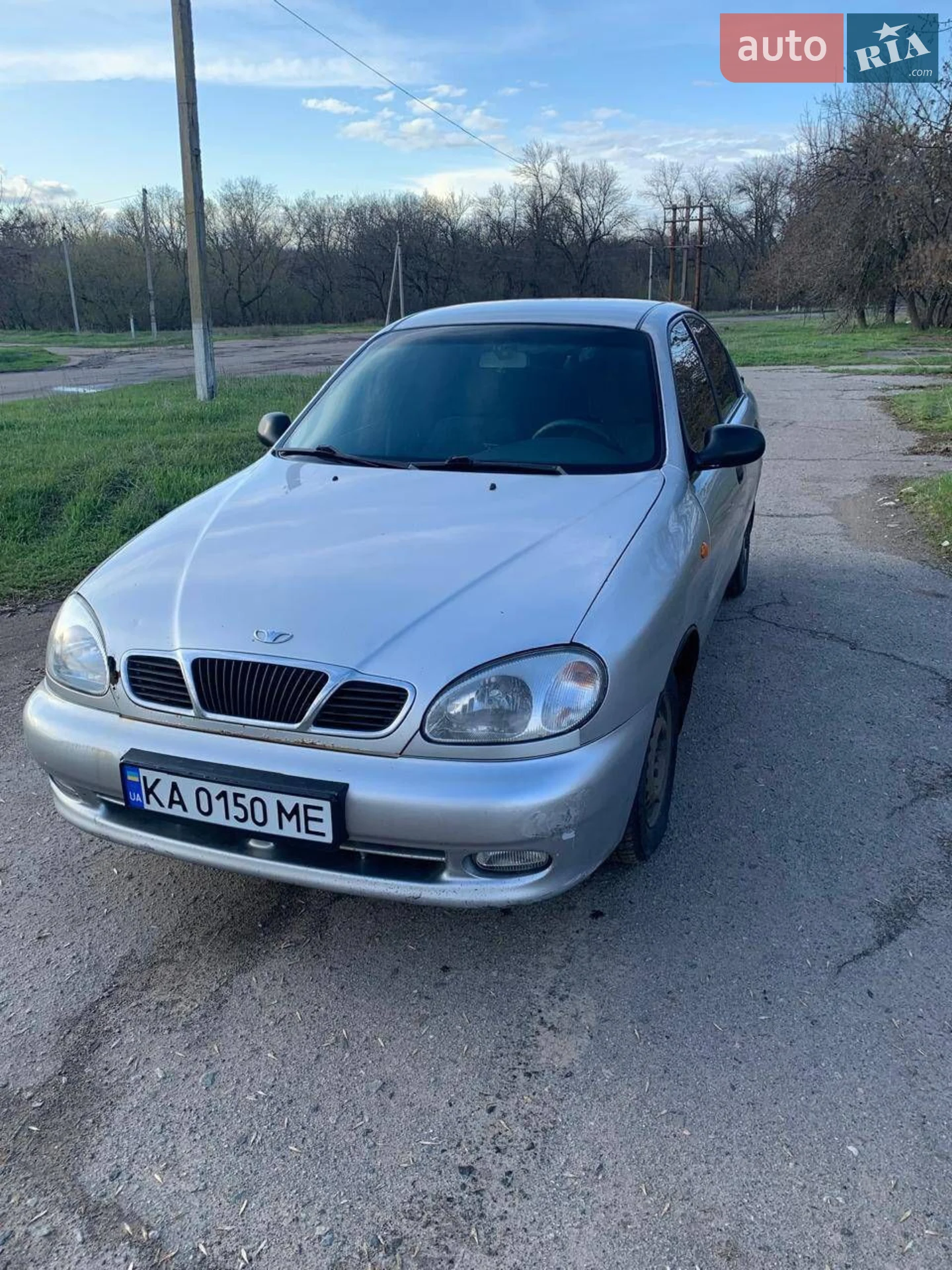 Daewoo Lanos, 1998