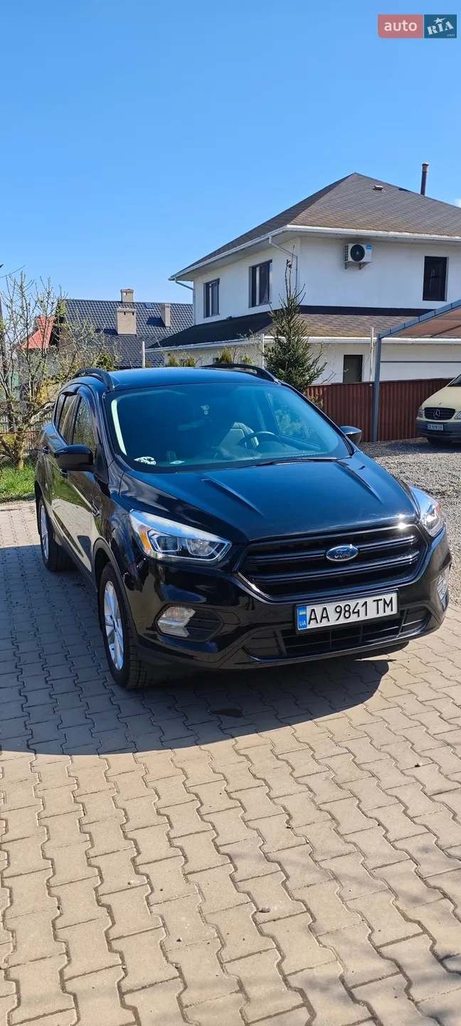 Ford Escape, 2019