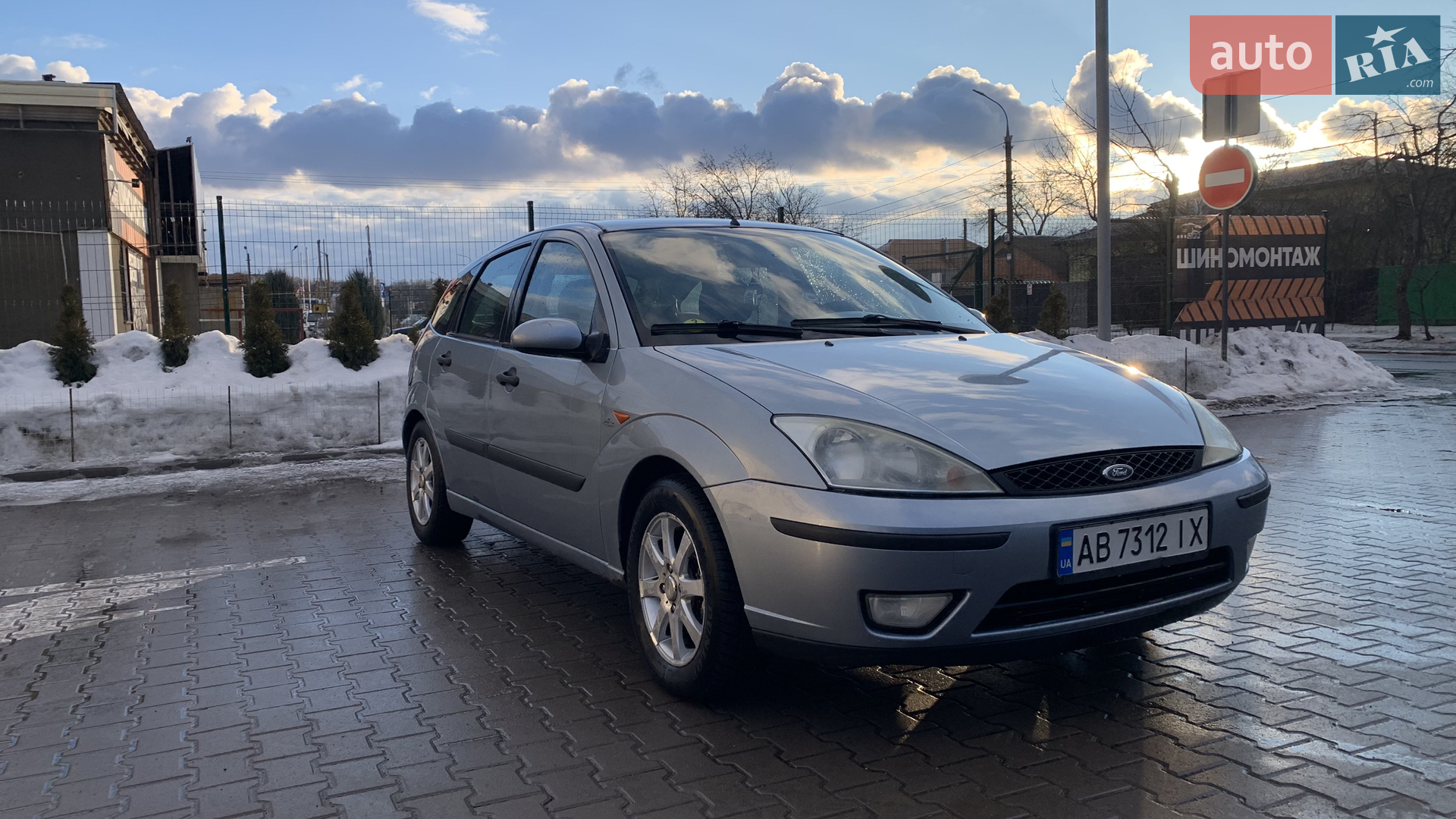 Ford Focus, 2004