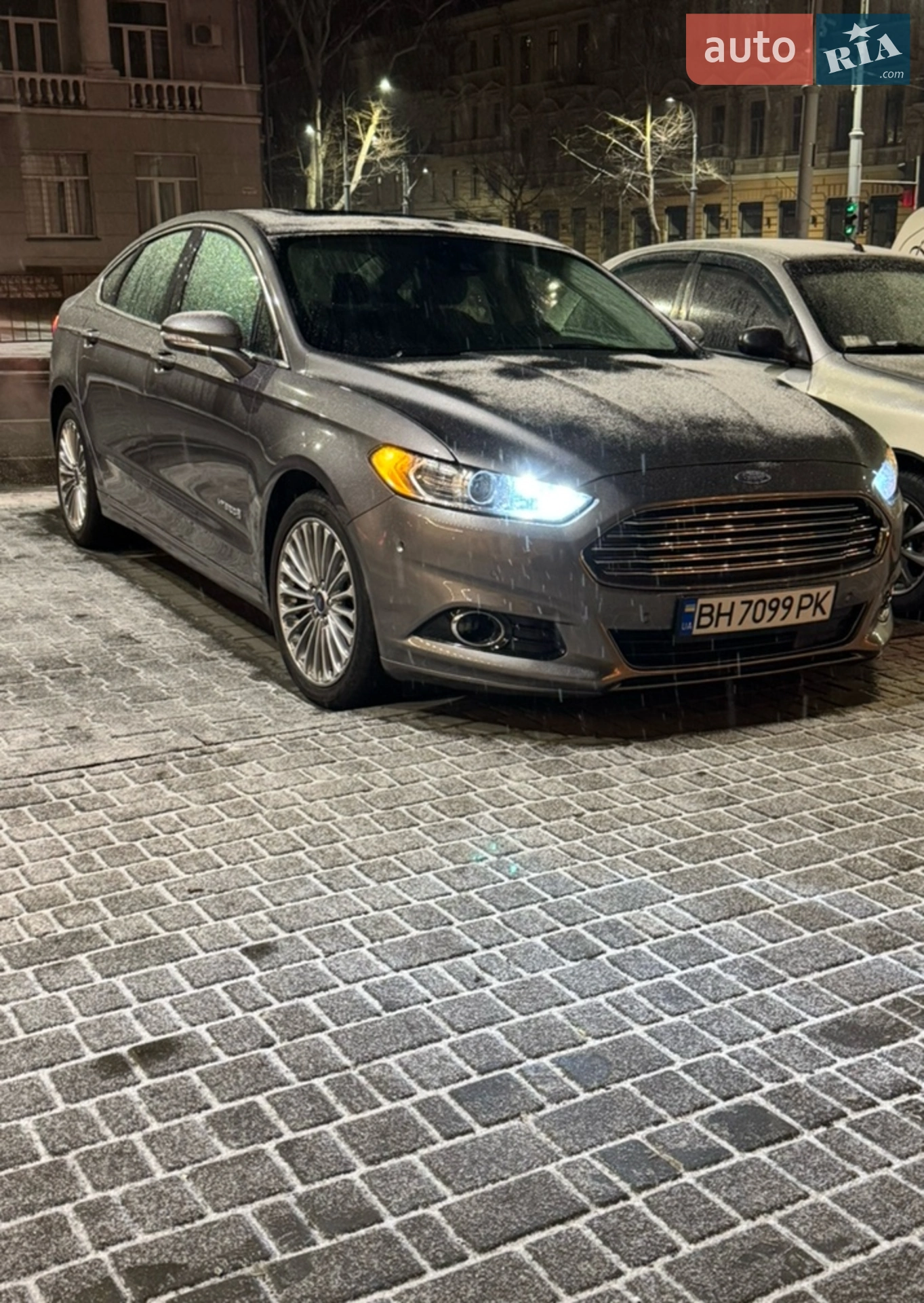 Ford Fusion, 2013