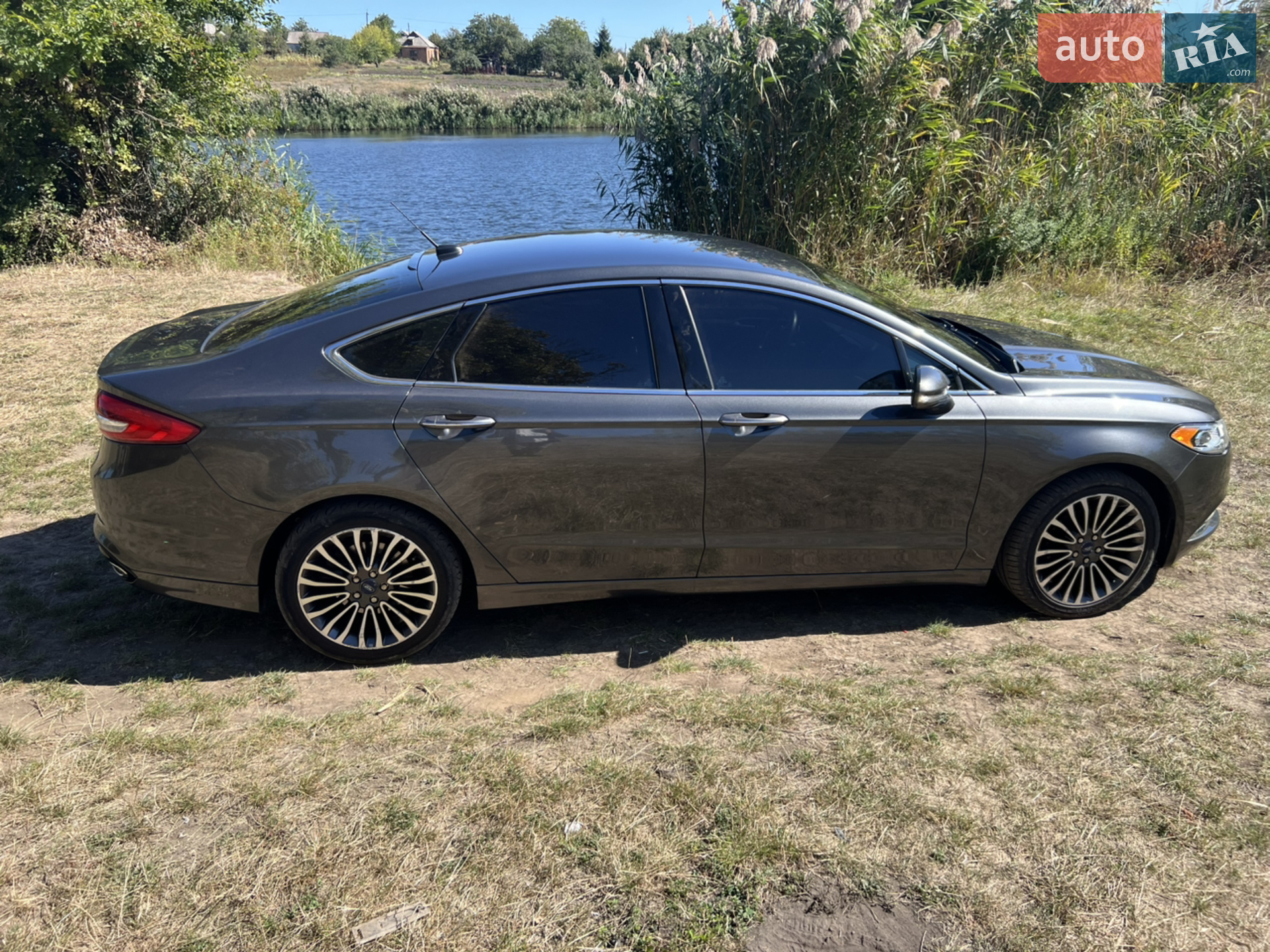 Ford Fusion, 2016