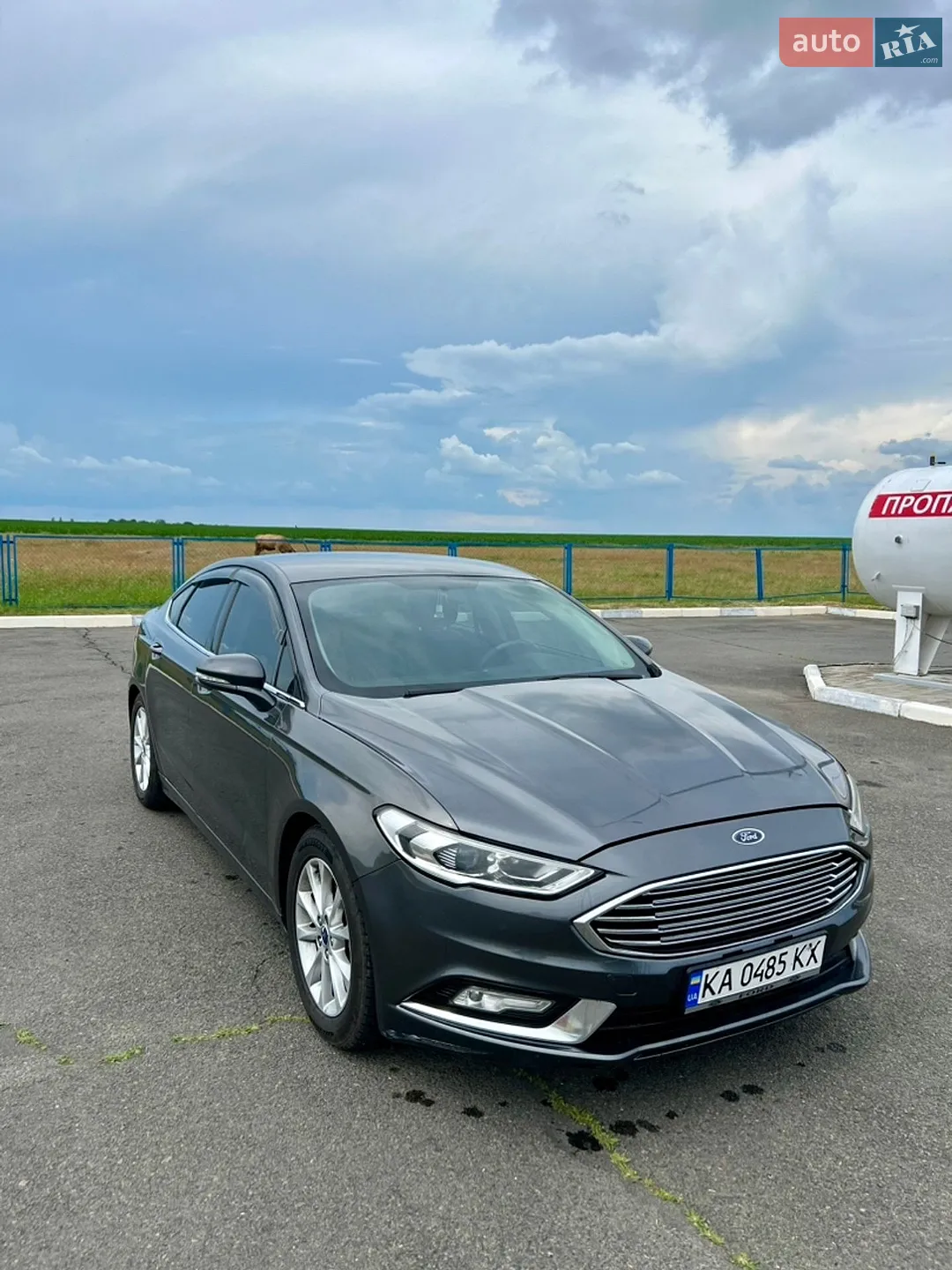 Ford Fusion, 2016