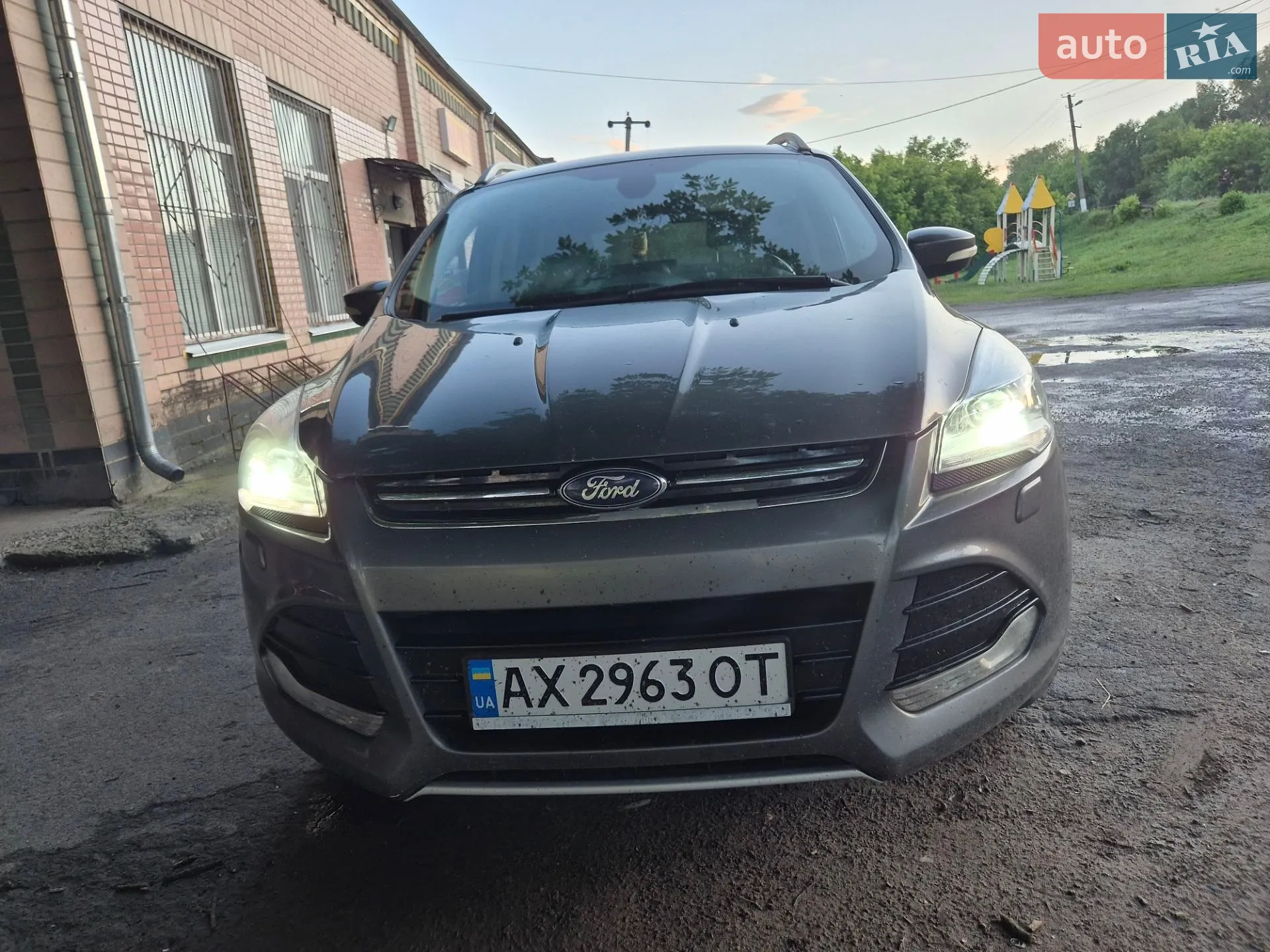 Ford Kuga, 2013