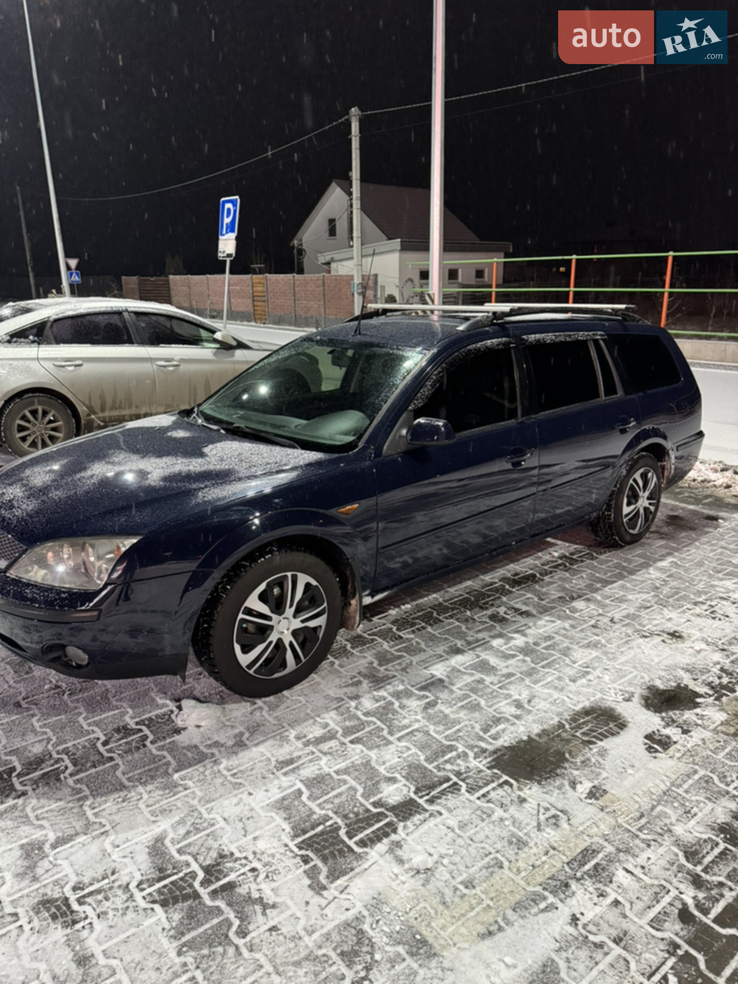Ford Mondeo, 2001