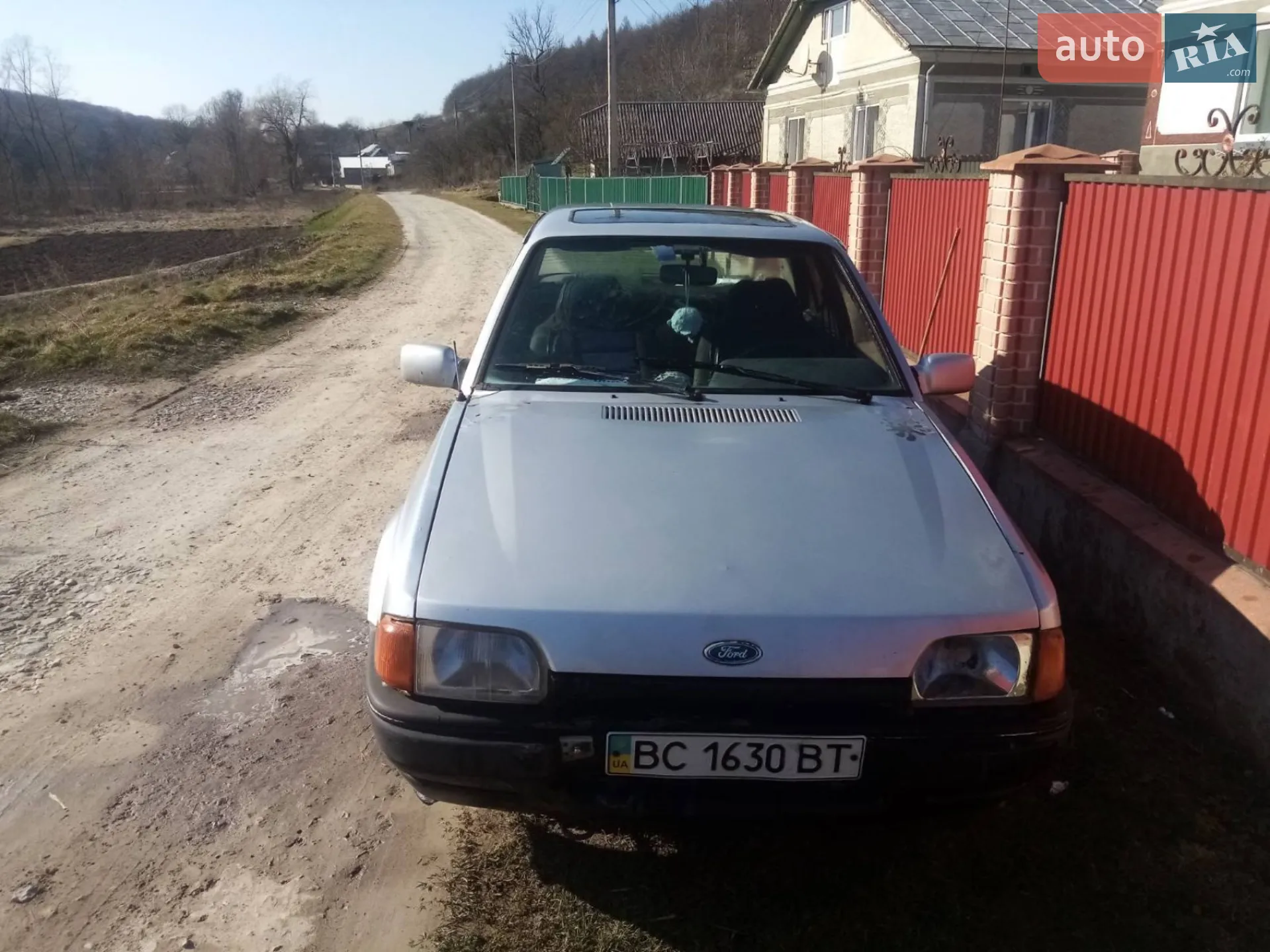Ford Orion, 1989