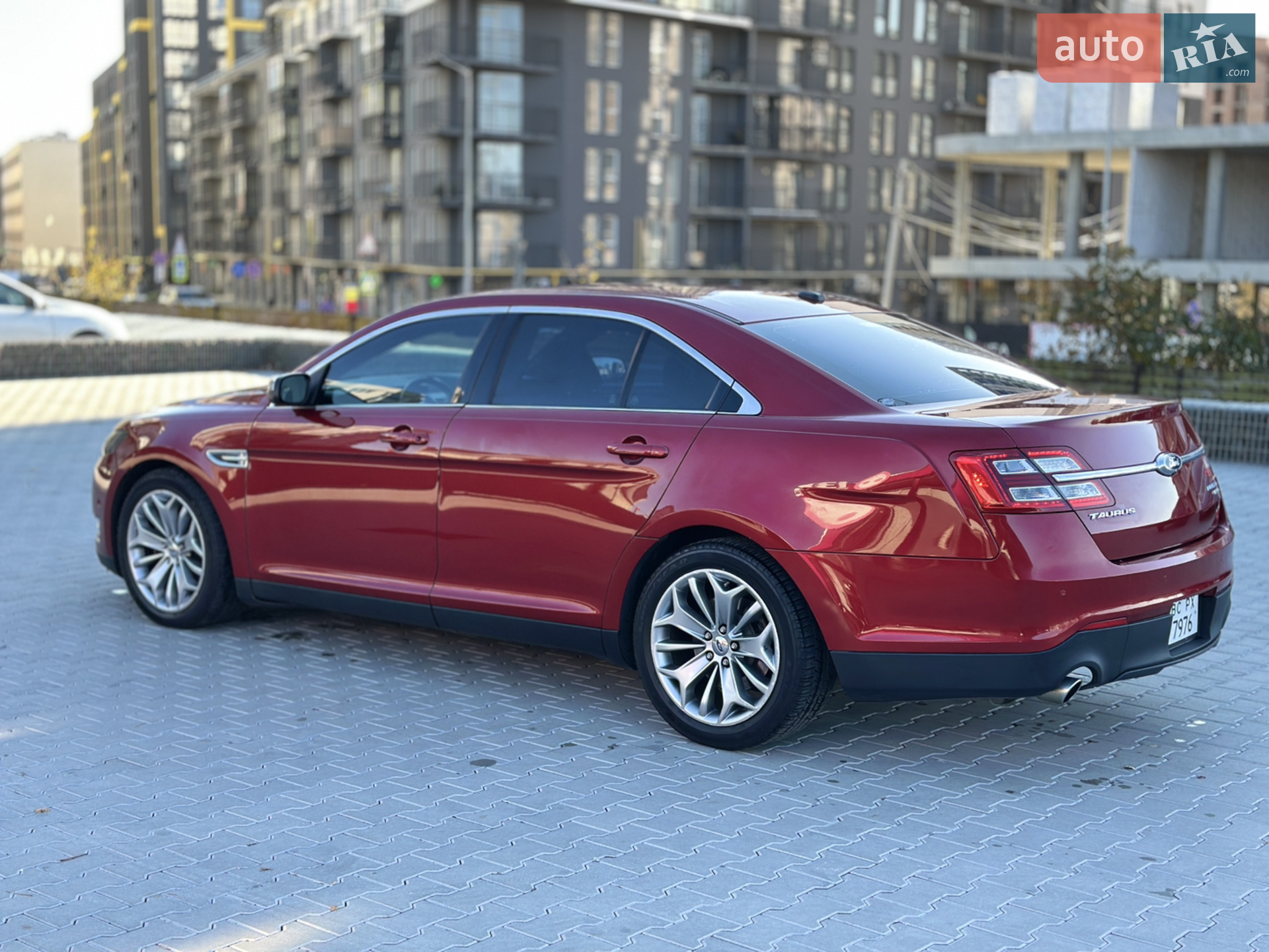 Ford Taurus, 2013