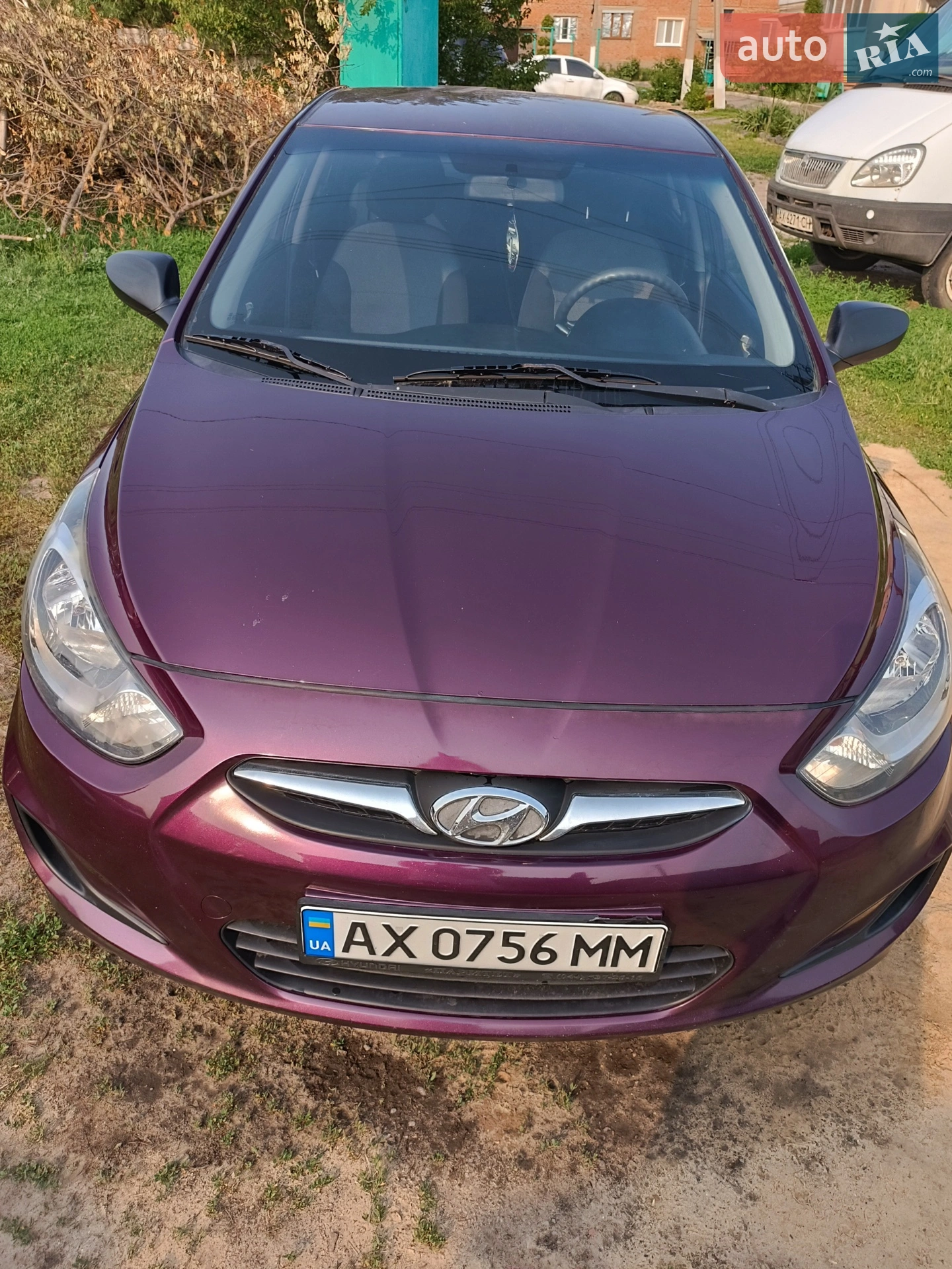 Hyundai Accent, 2011
