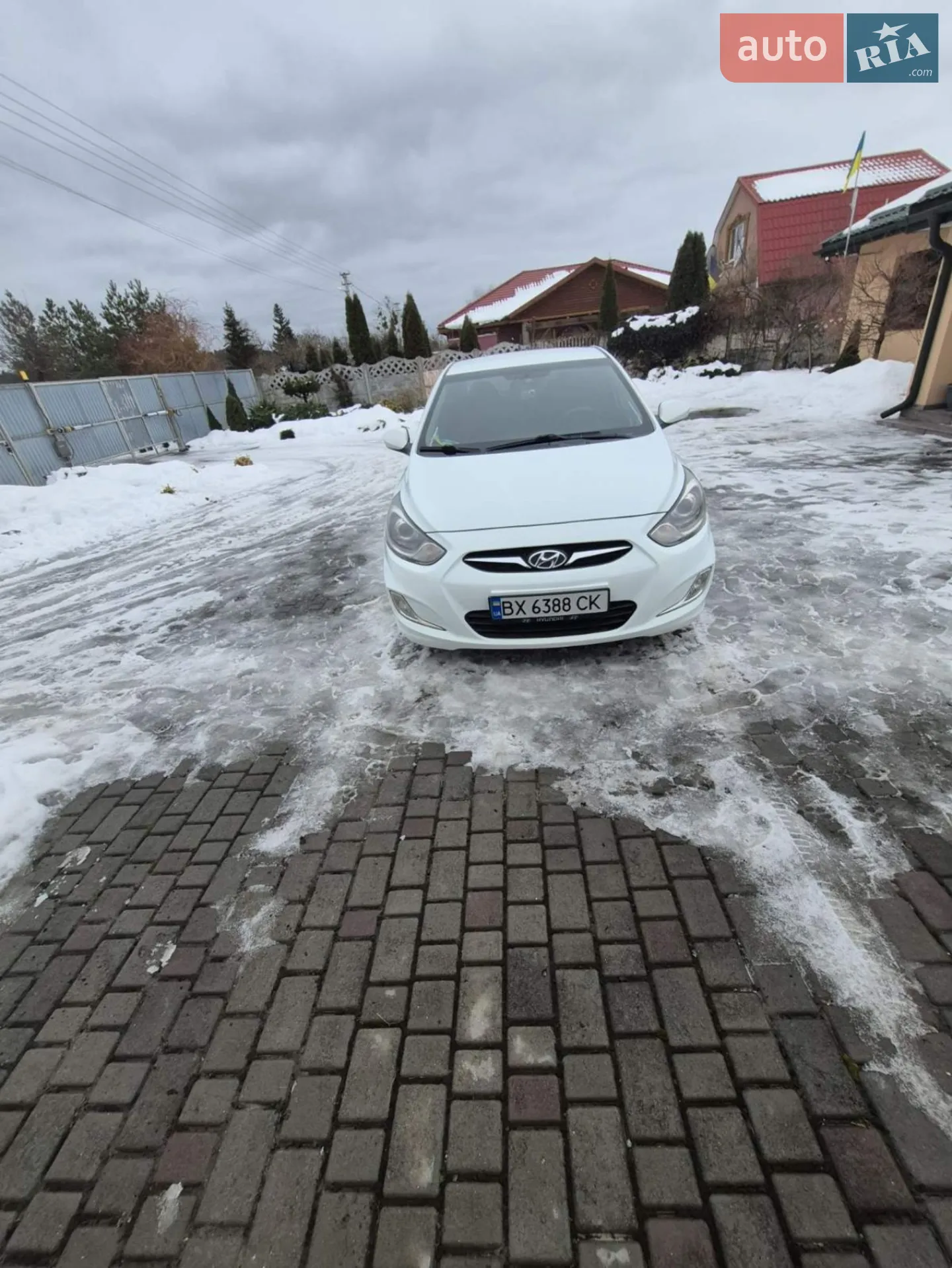 Hyundai Accent, 2012