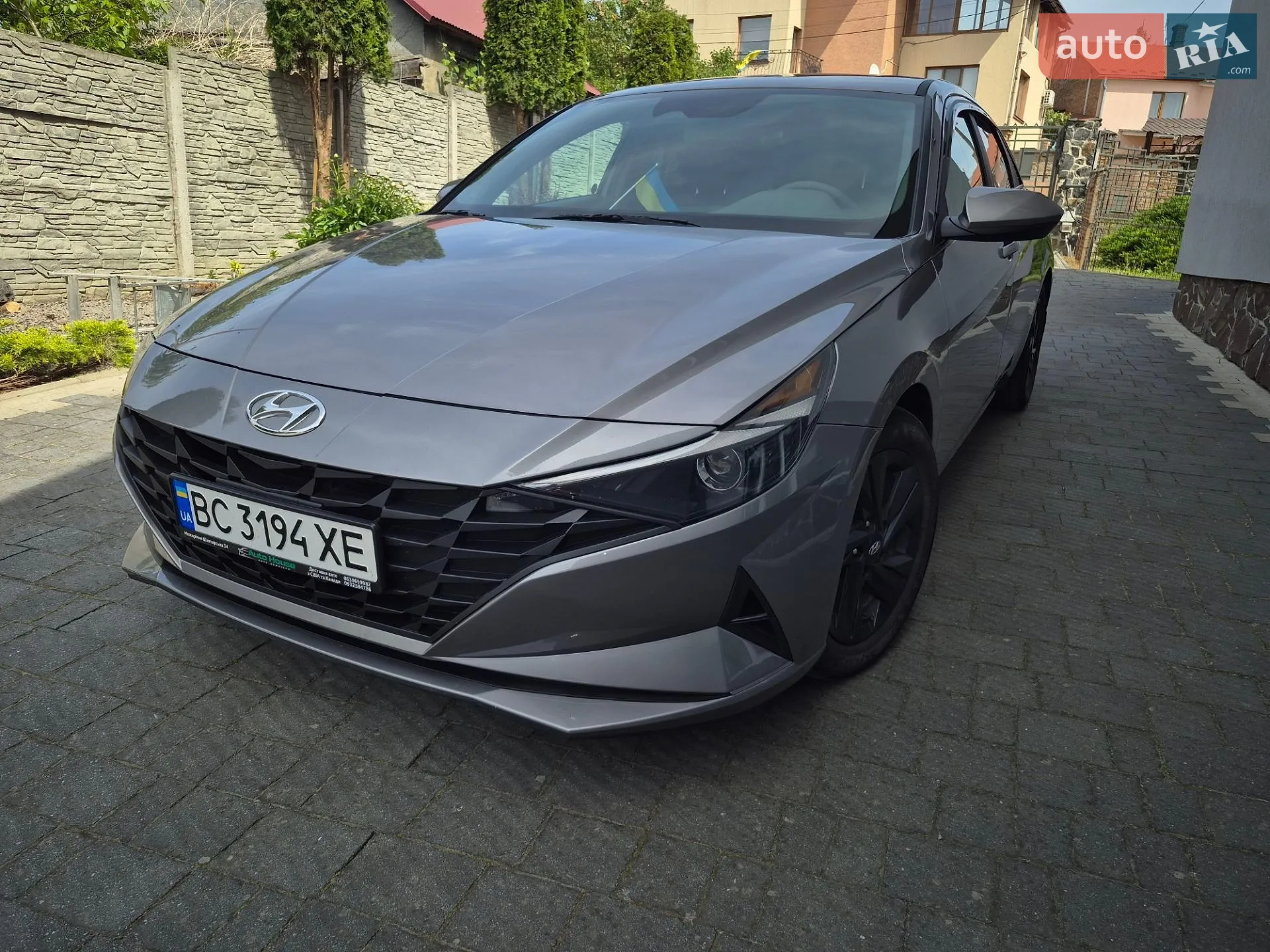Hyundai Elantra, 2023