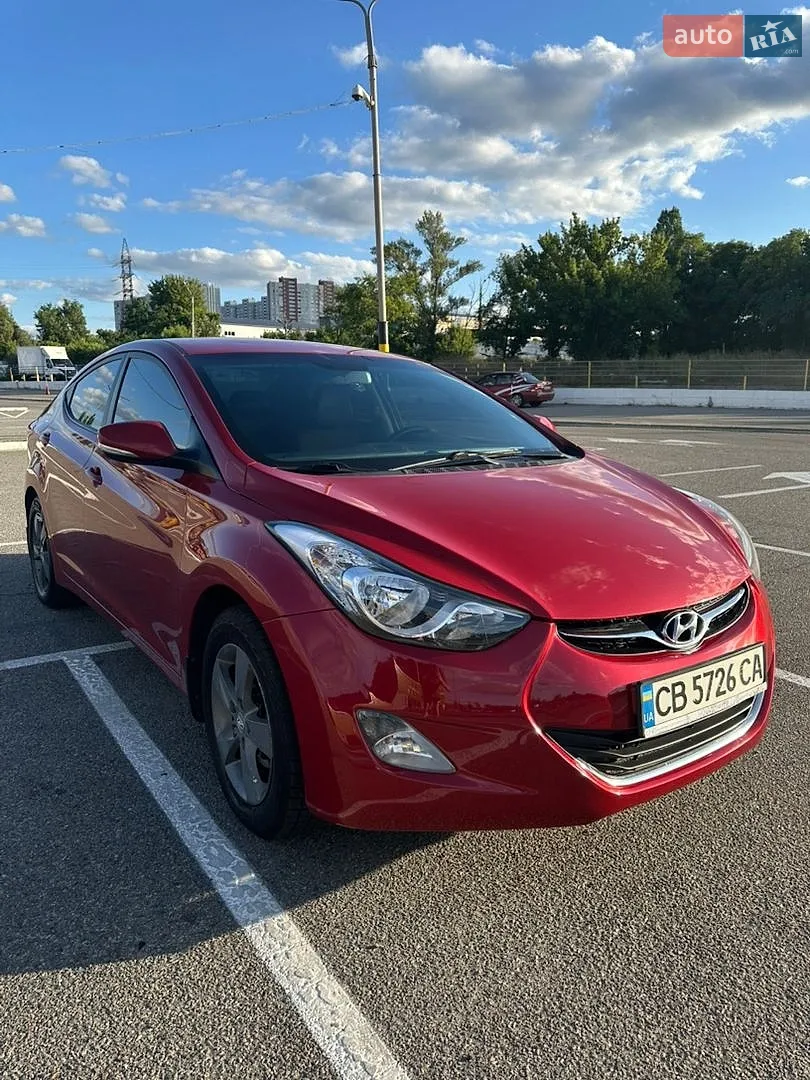 Hyundai Elantra, 2012