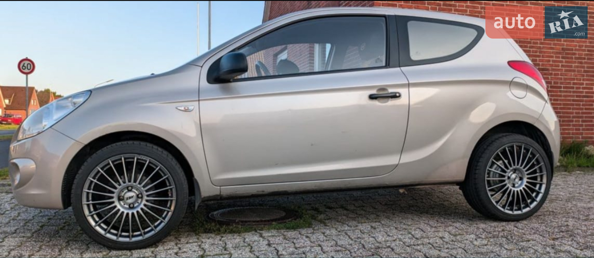Hyundai i20, 2010