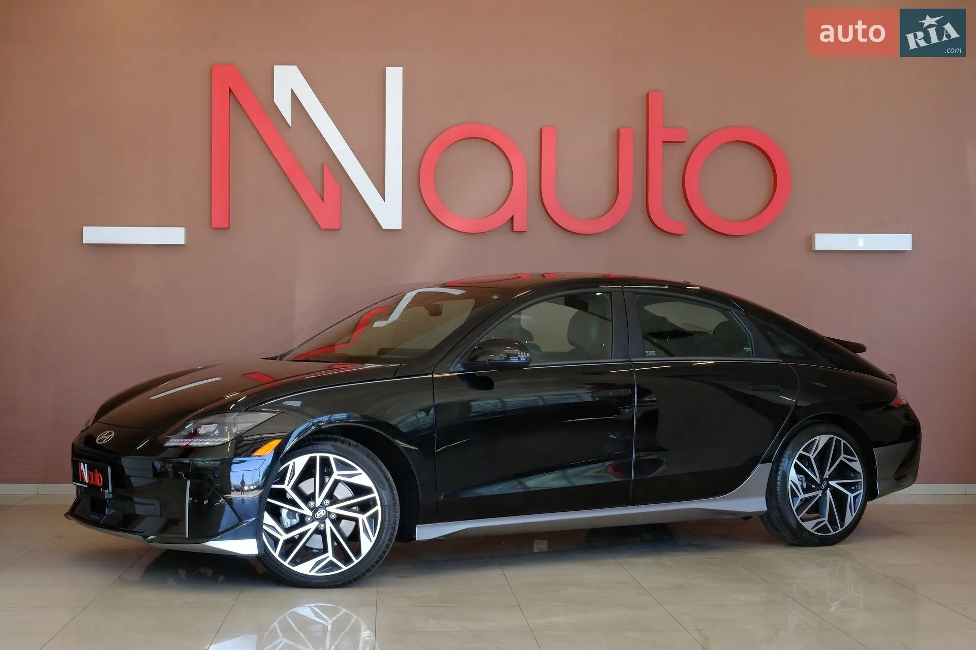 Hyundai Ioniq 6, 2023